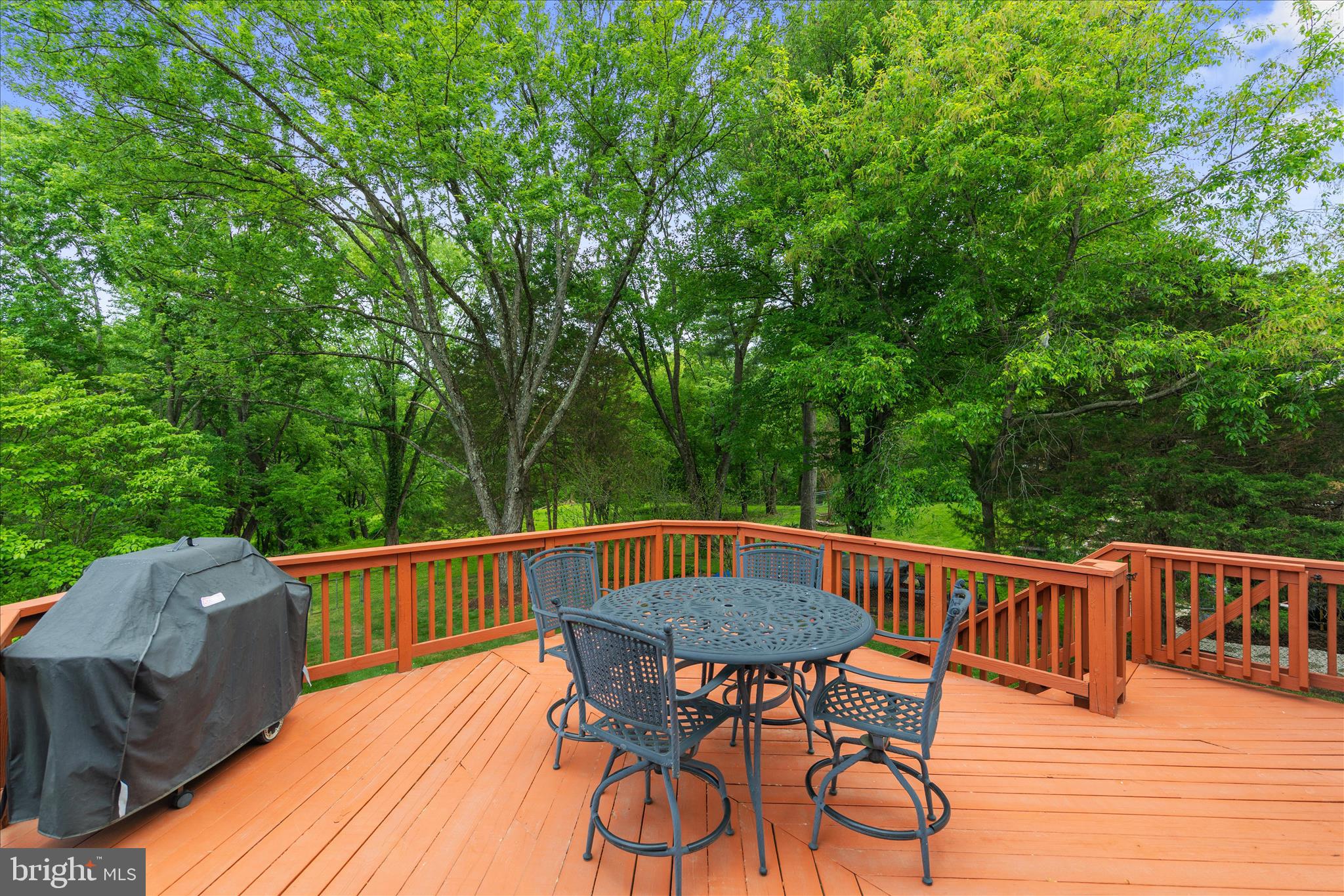 BROOKVILLE KNOLLS - Residential