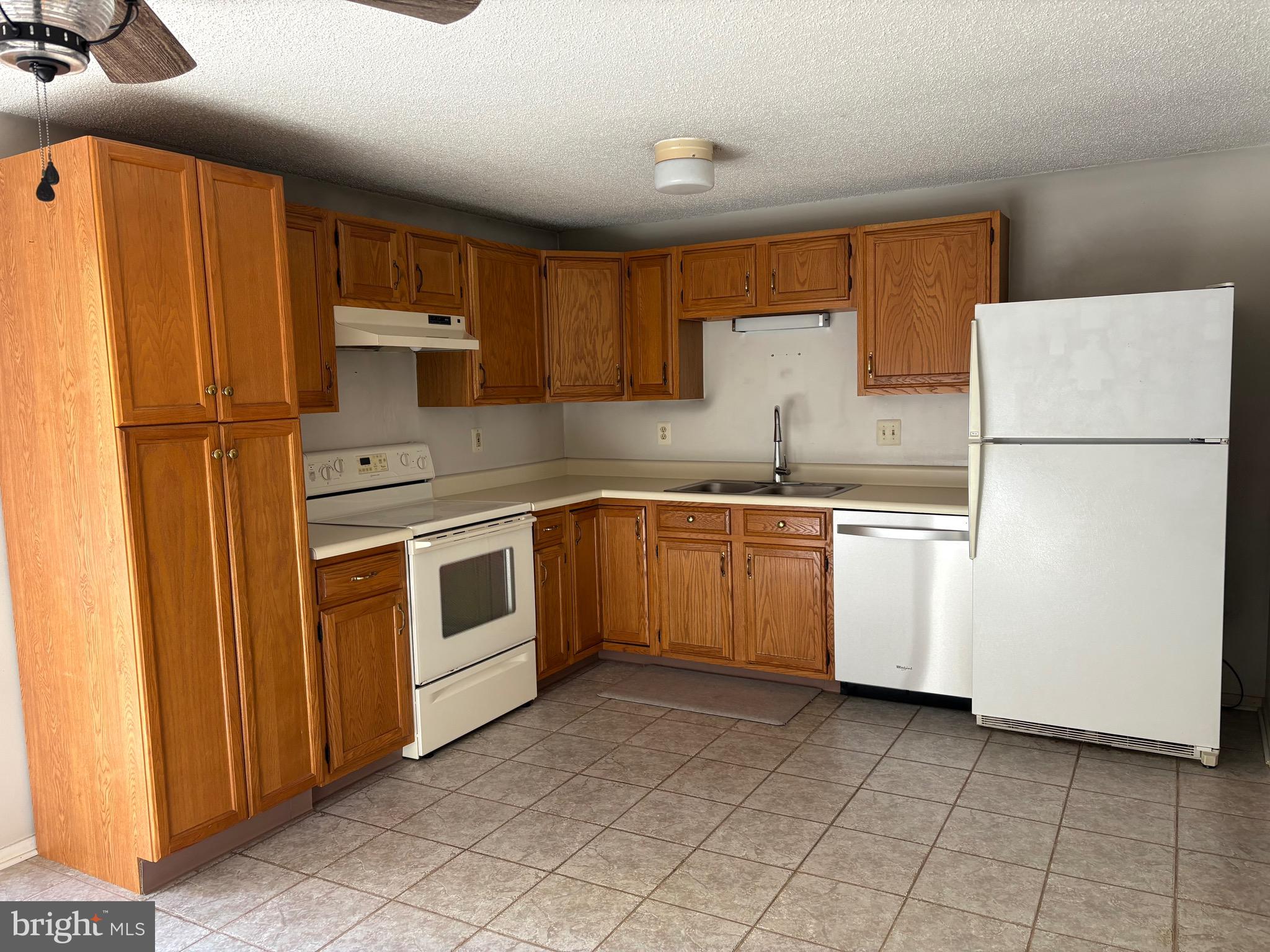 623 E MORGAN DRIVE E