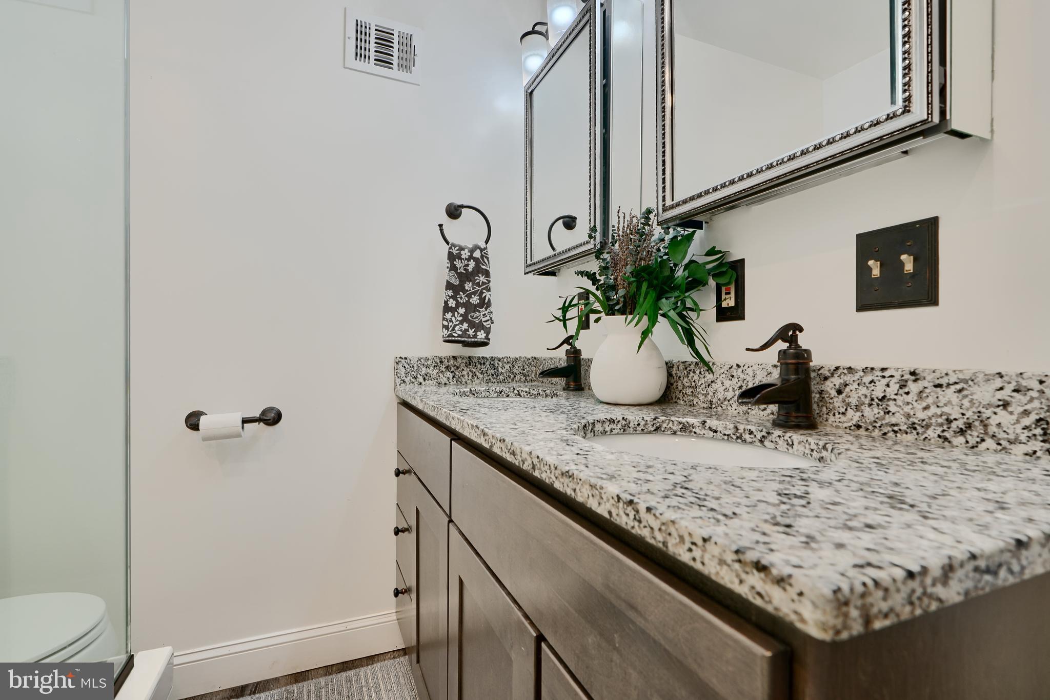 DALEWOOD - Residential