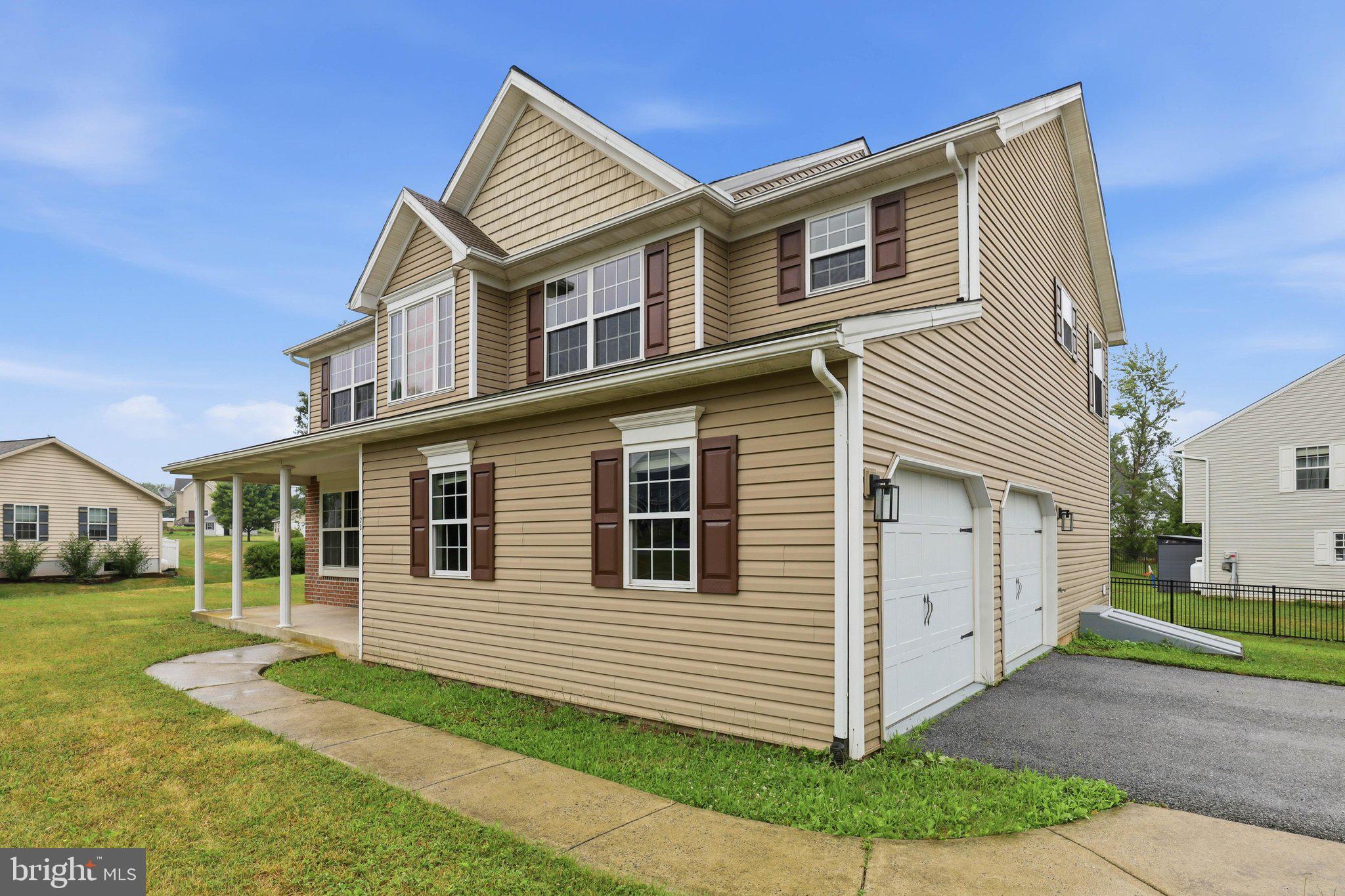 125 WOODMEADOW DRIVE