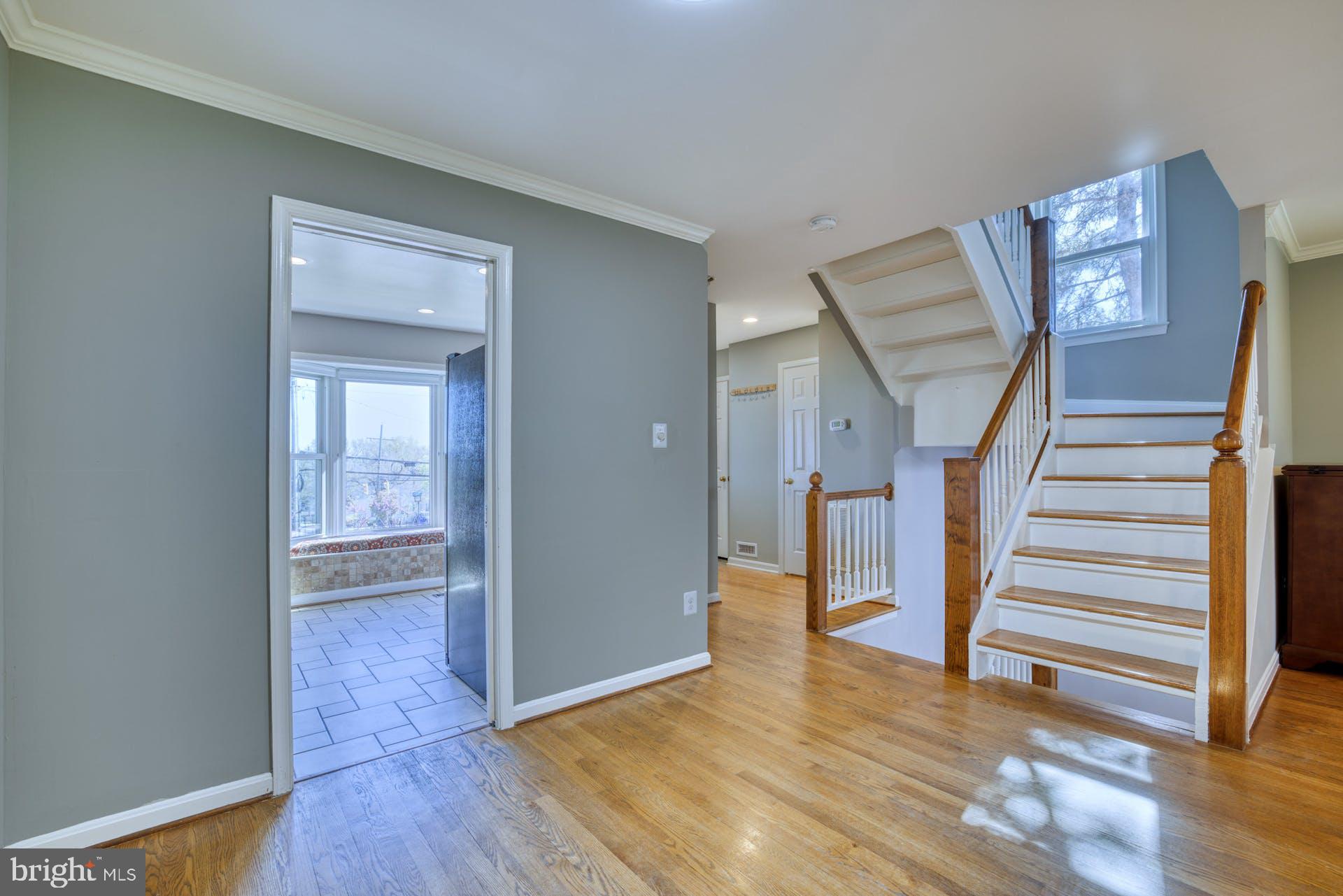 HENSON PARK - Residential Lease