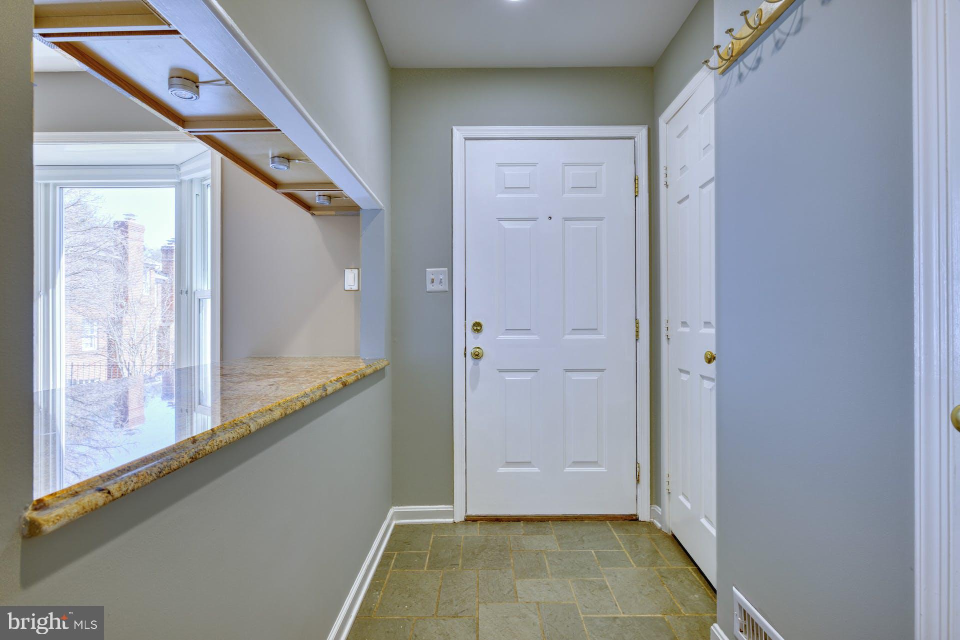 HENSON PARK - Residential Lease