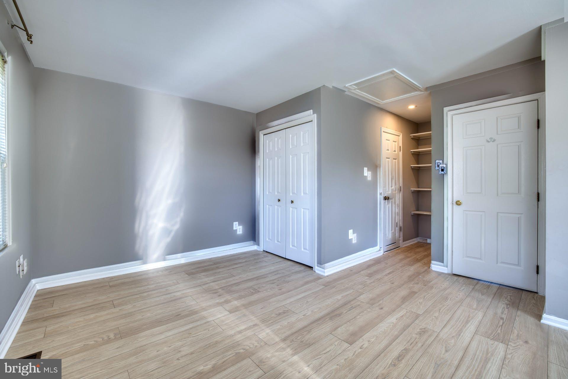 HENSON PARK - Residential Lease