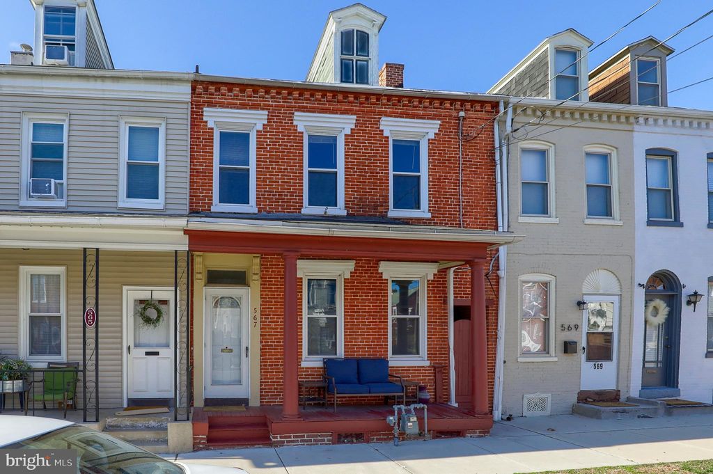 Photo of 567 WALNUT ST, COLUMBIA, PA 17512 (MLS # PALA2031972)