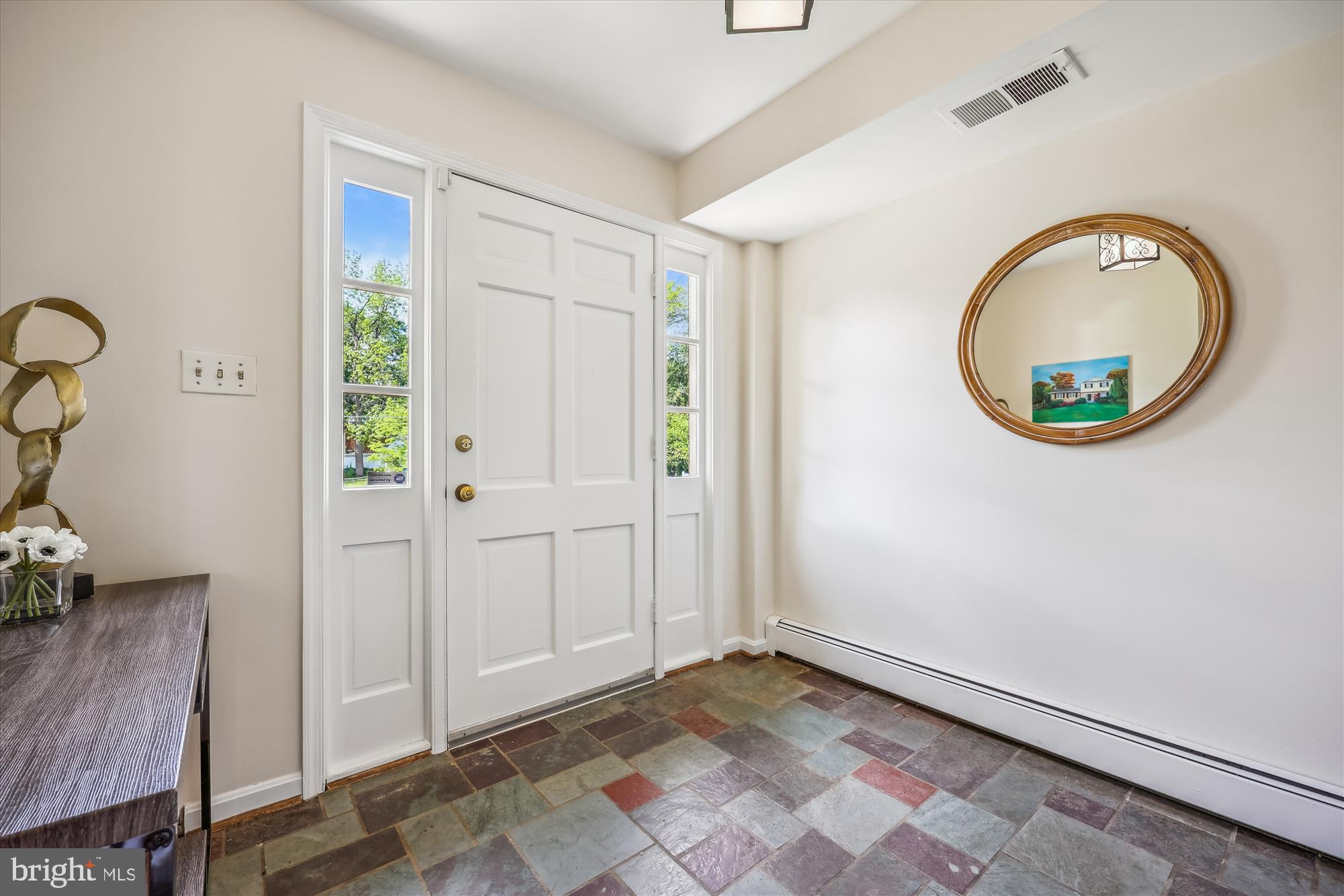 SPRINGBROOK MANOR - Residential