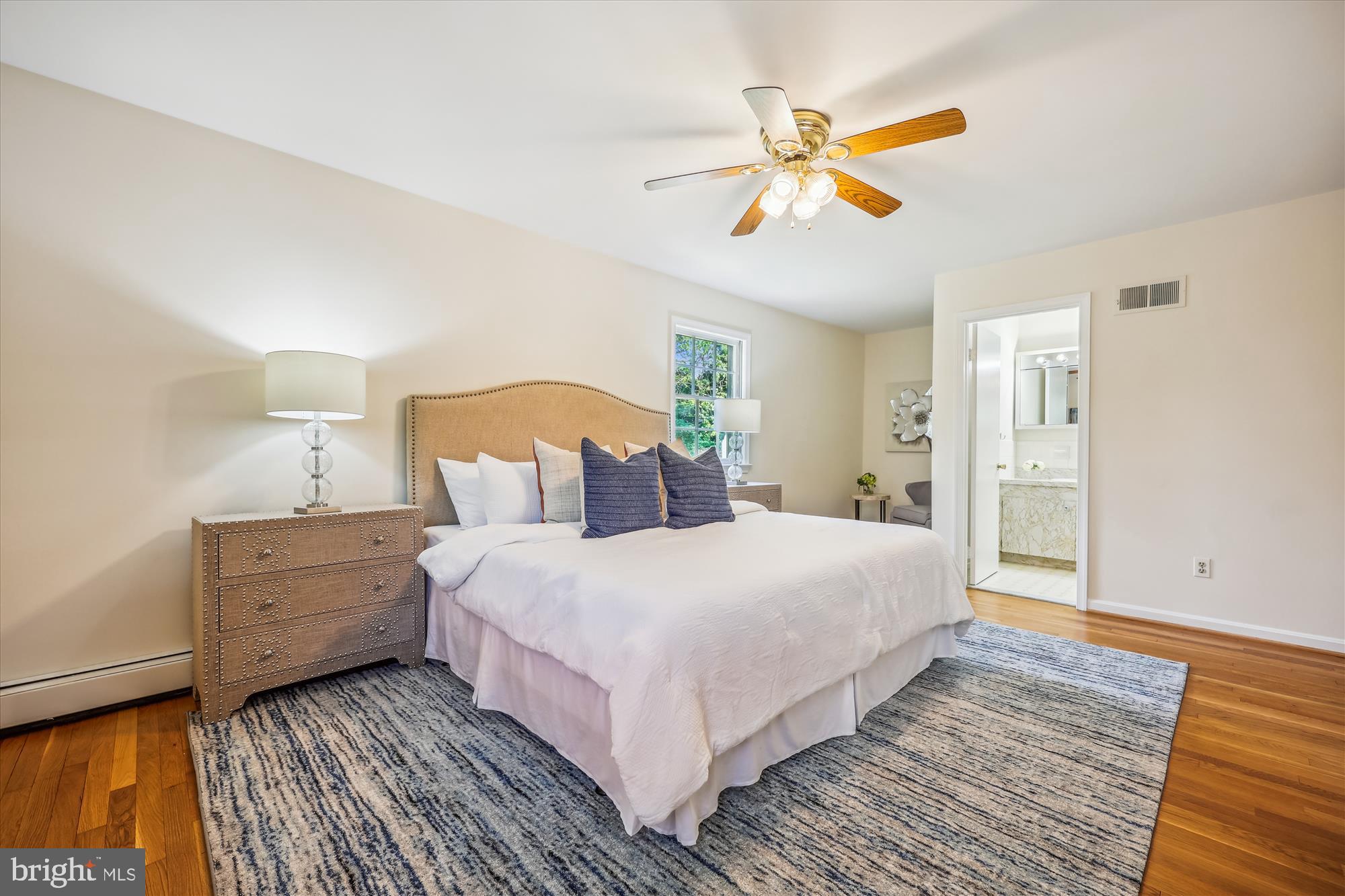 SPRINGBROOK MANOR - Residential