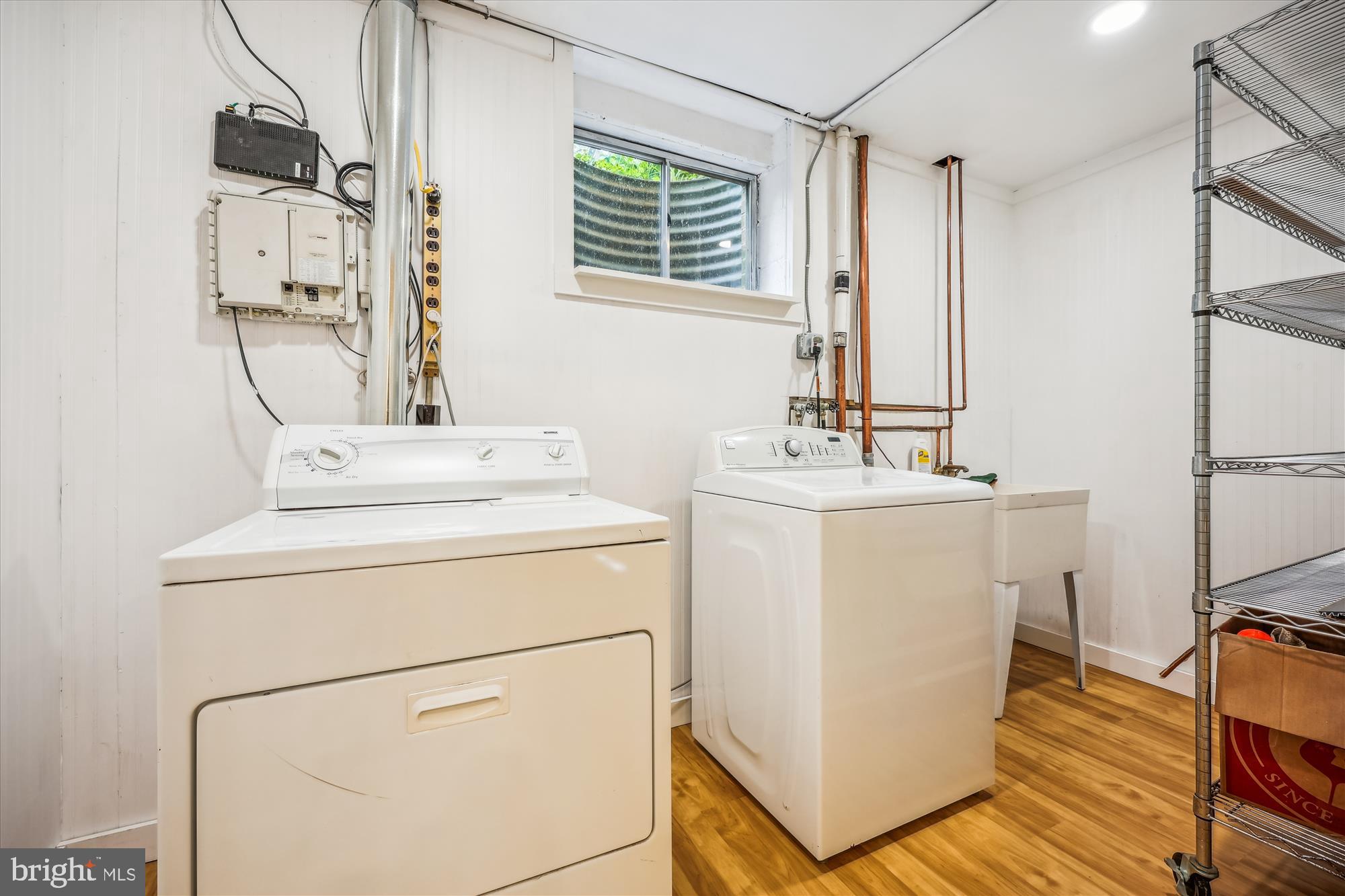 SPRINGBROOK MANOR - Residential