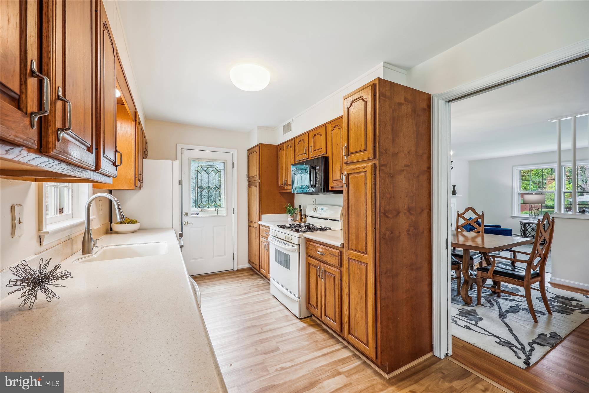 SPRINGBROOK MANOR - Residential