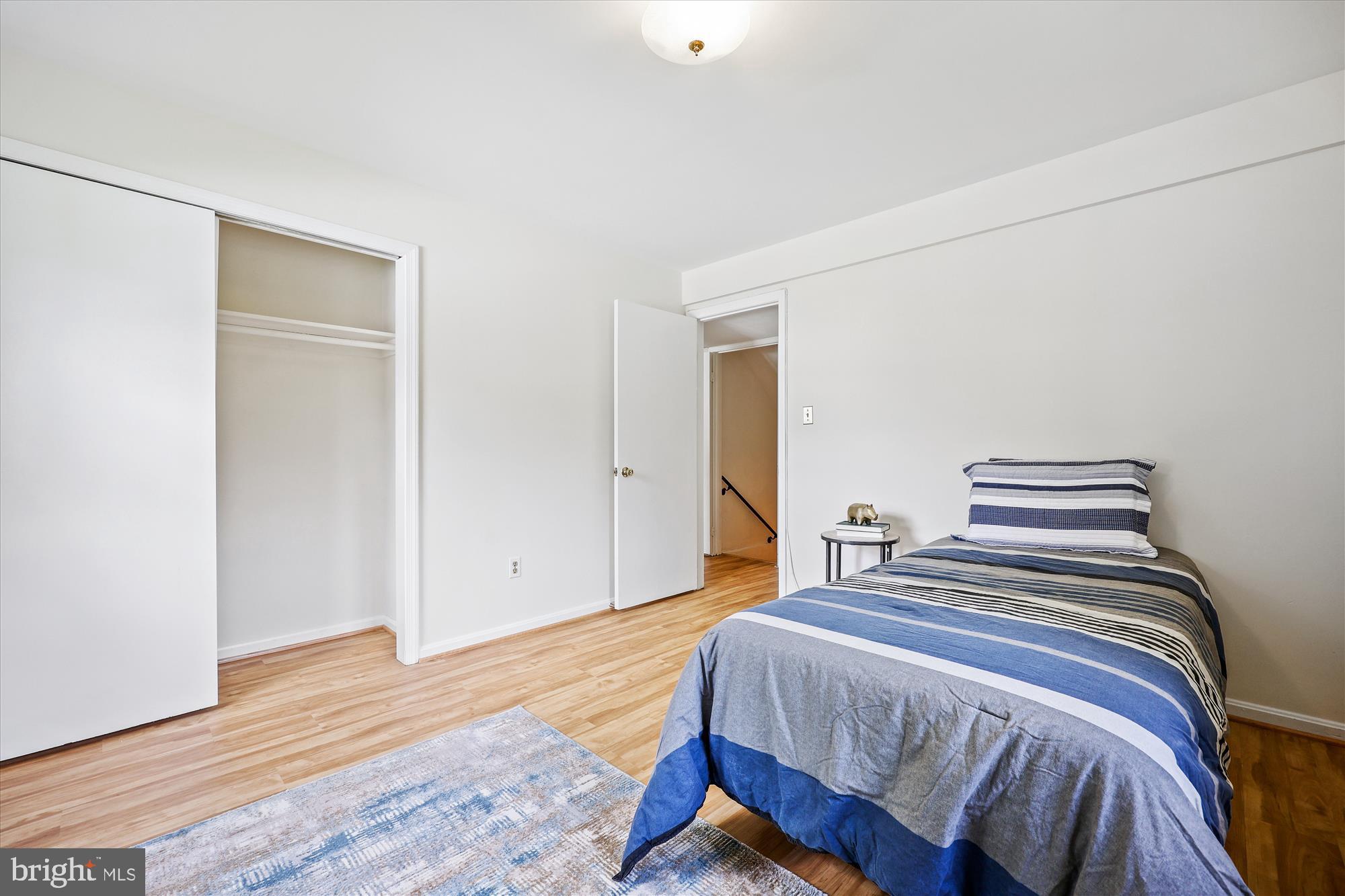 SPRINGBROOK MANOR - Residential