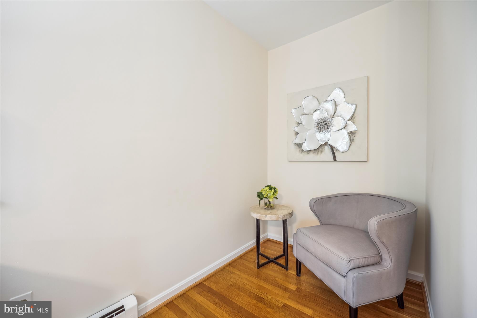 SPRINGBROOK MANOR - Residential