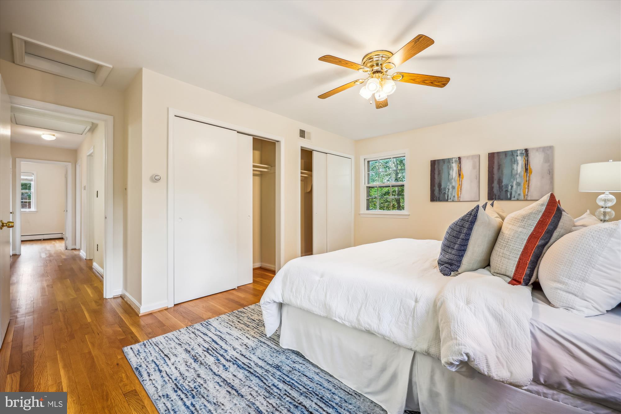 SPRINGBROOK MANOR - Residential