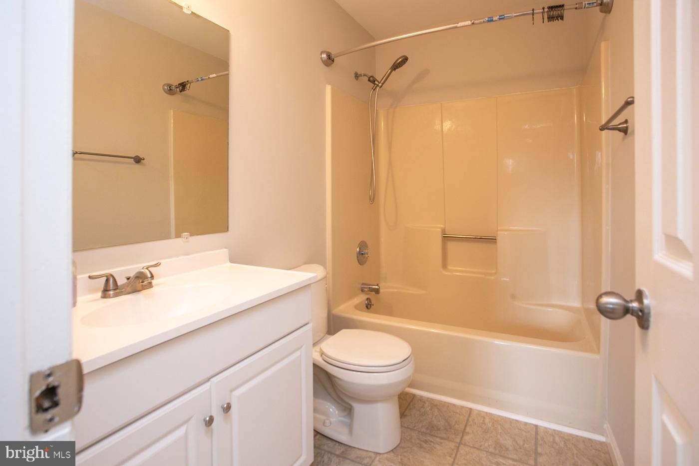 RITTENHOUSE SQUARE - Residential Lease