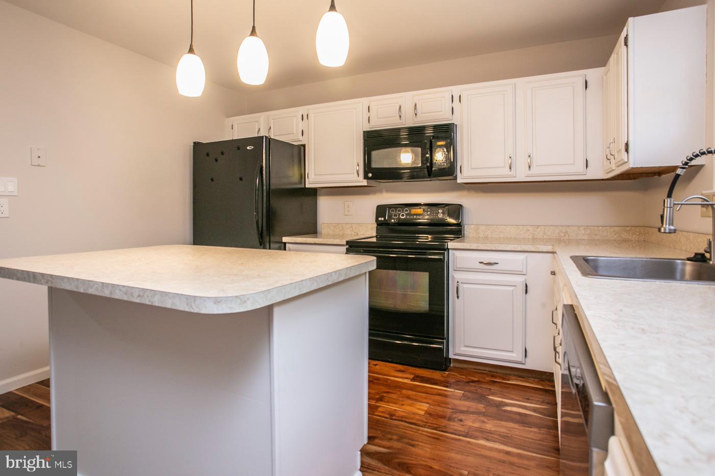 RITTENHOUSE SQUARE - Residential Lease