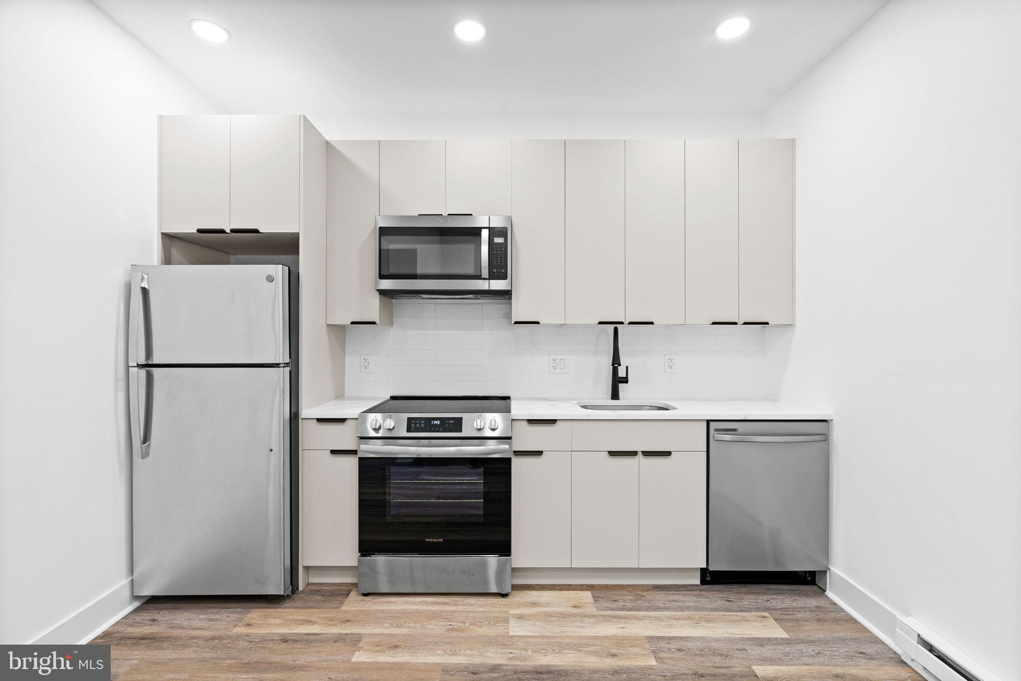 CEDAR PARK - Residential Income