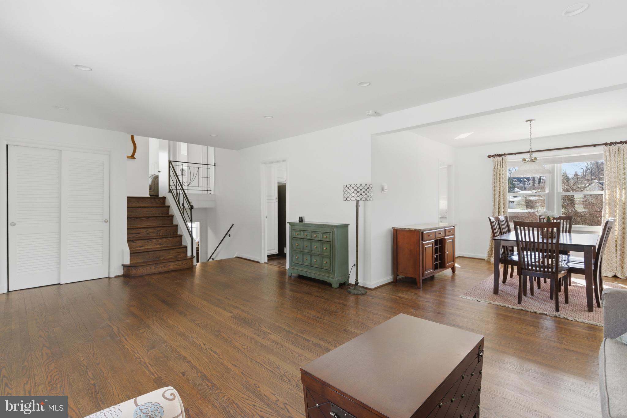 5020 ALTA VISTA ROAD