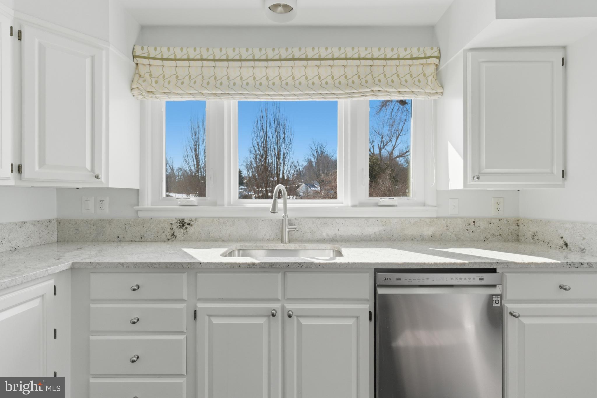 MAPLEWOOD ESTATES - Residential