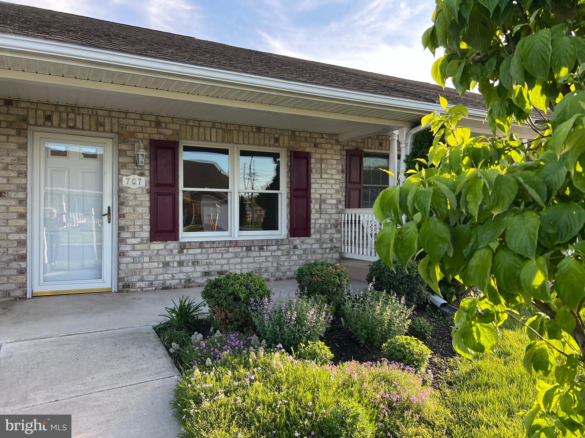 EAST RIDGE TOWNHOMES - Residential