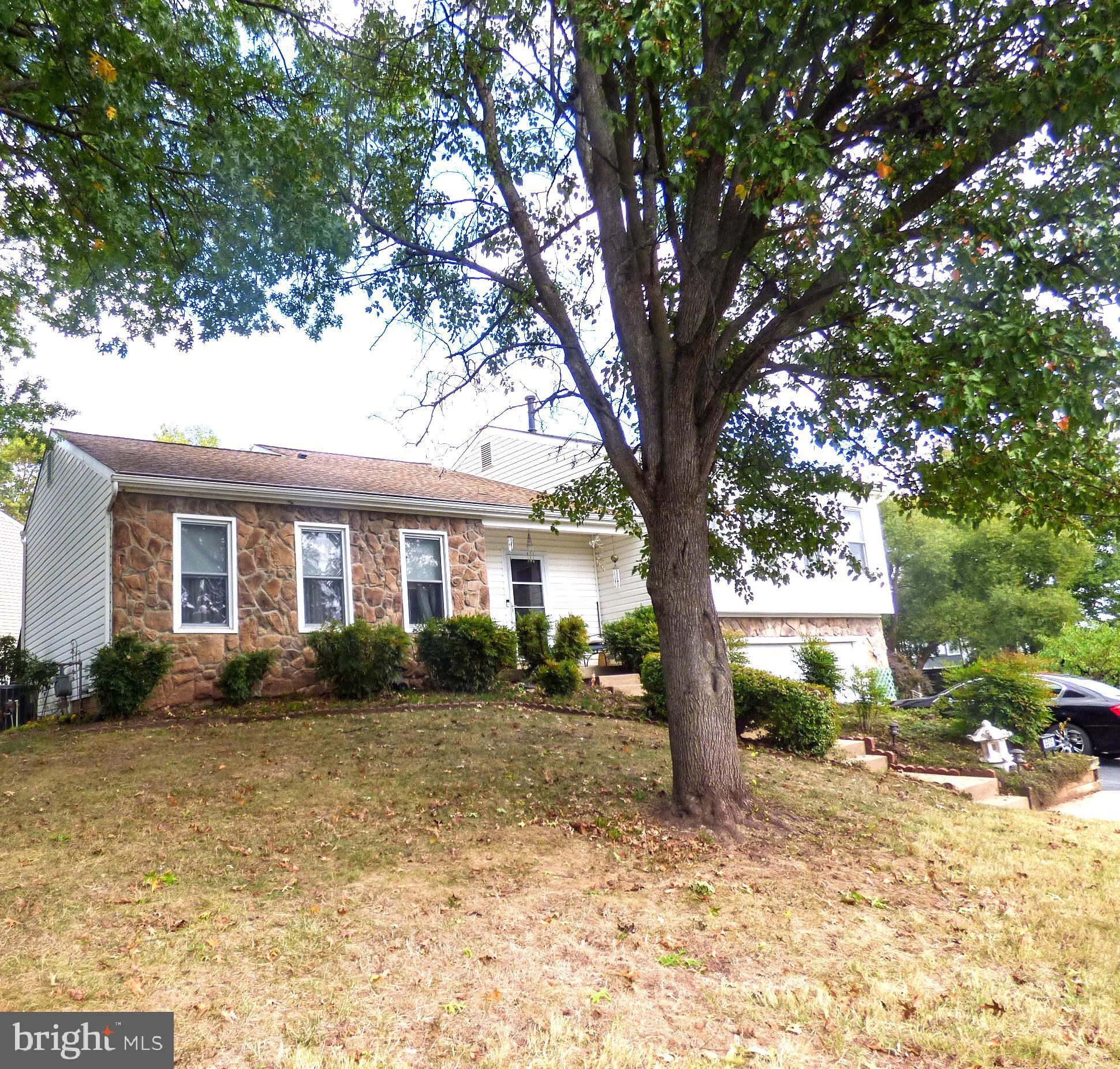BELLE POND FARM - Residential
