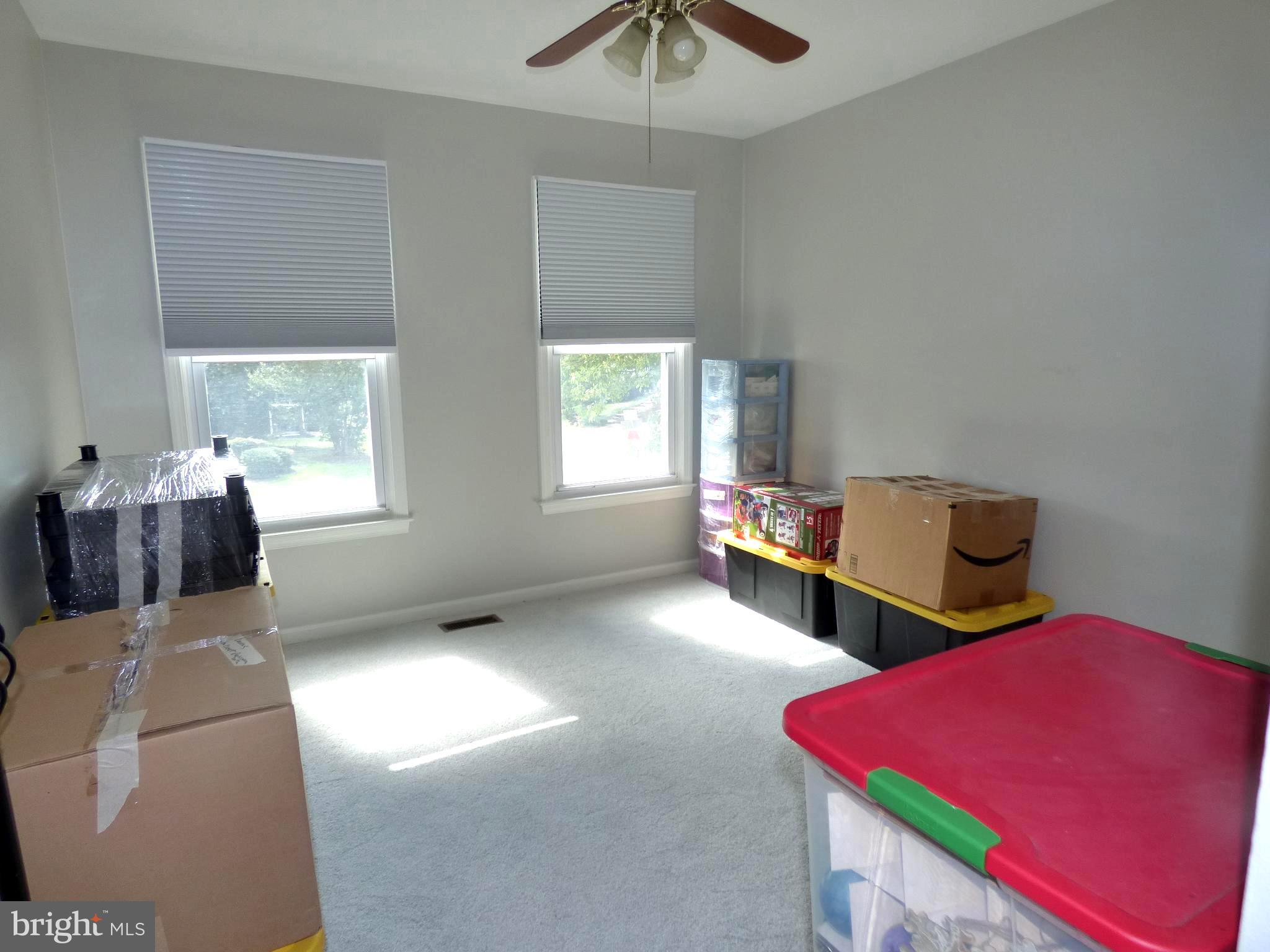 BELLE POND FARM - Residential