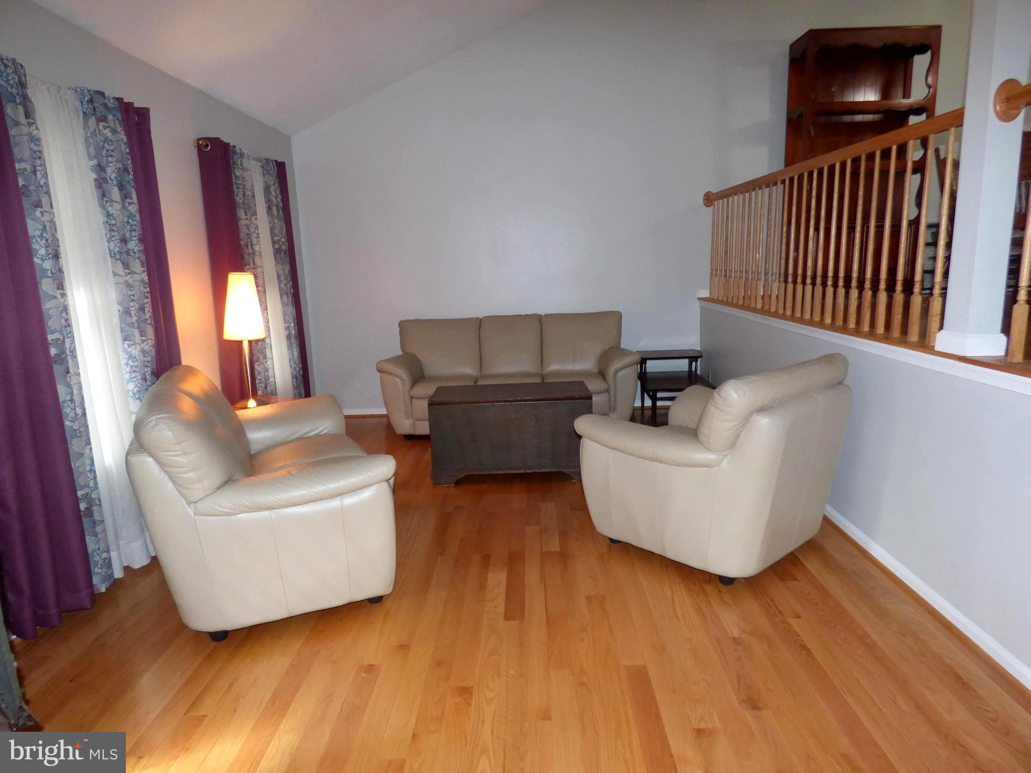 BELLE POND FARM - Residential