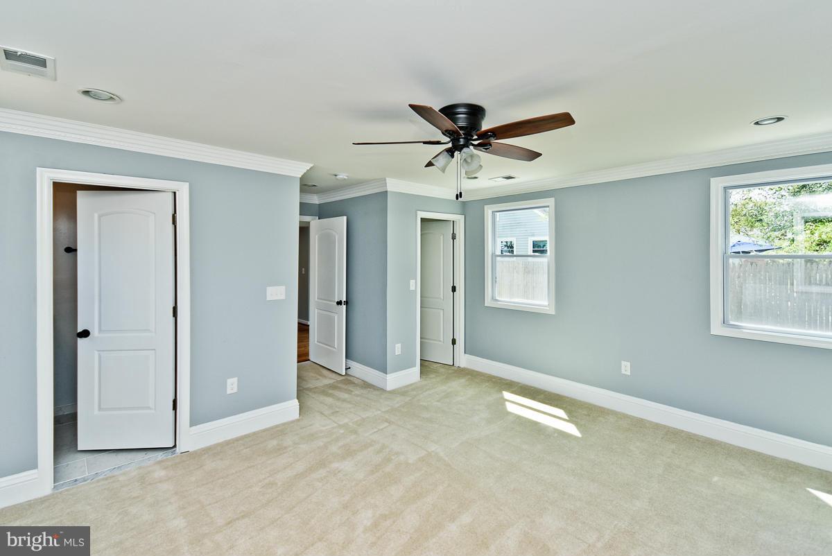 NORTH FORESTVILLE - Residential