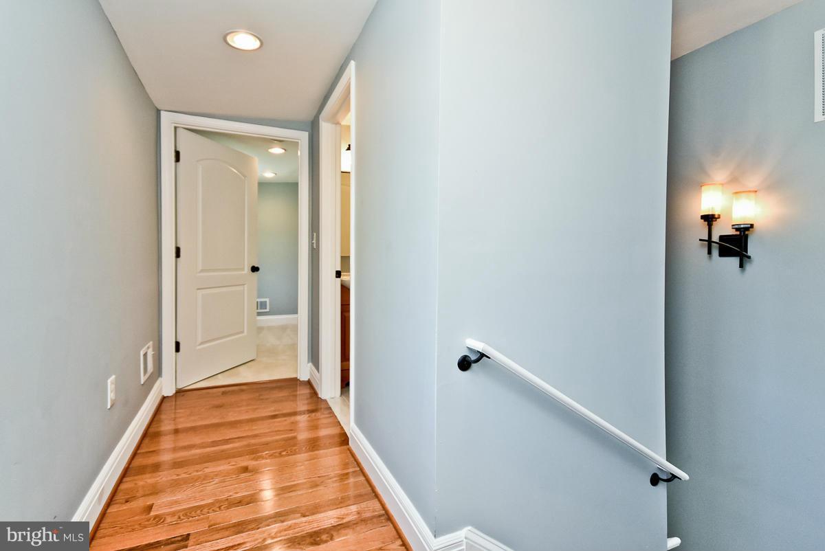 NORTH FORESTVILLE - Residential