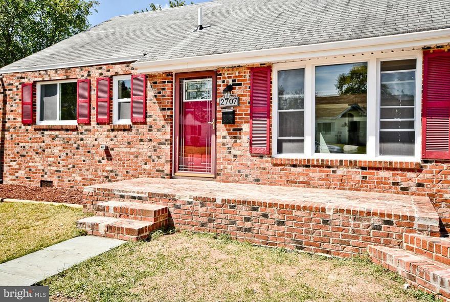 Stunning Renovation w/5Br s, 3 Full Bath . Gorgeous Kitchen with 42  Cabinets, SAMSUNG SS Appliances, Custom Back Splash. Brand New Hardwood and High End carpet in bedrooms. Recess Lighting throughout and Ceiling Fans. MBR with Fireplace.  all New Siding, New Windows, New Doors, New Water Heater, and New Central AC System. This home is practically Brand new throughout.