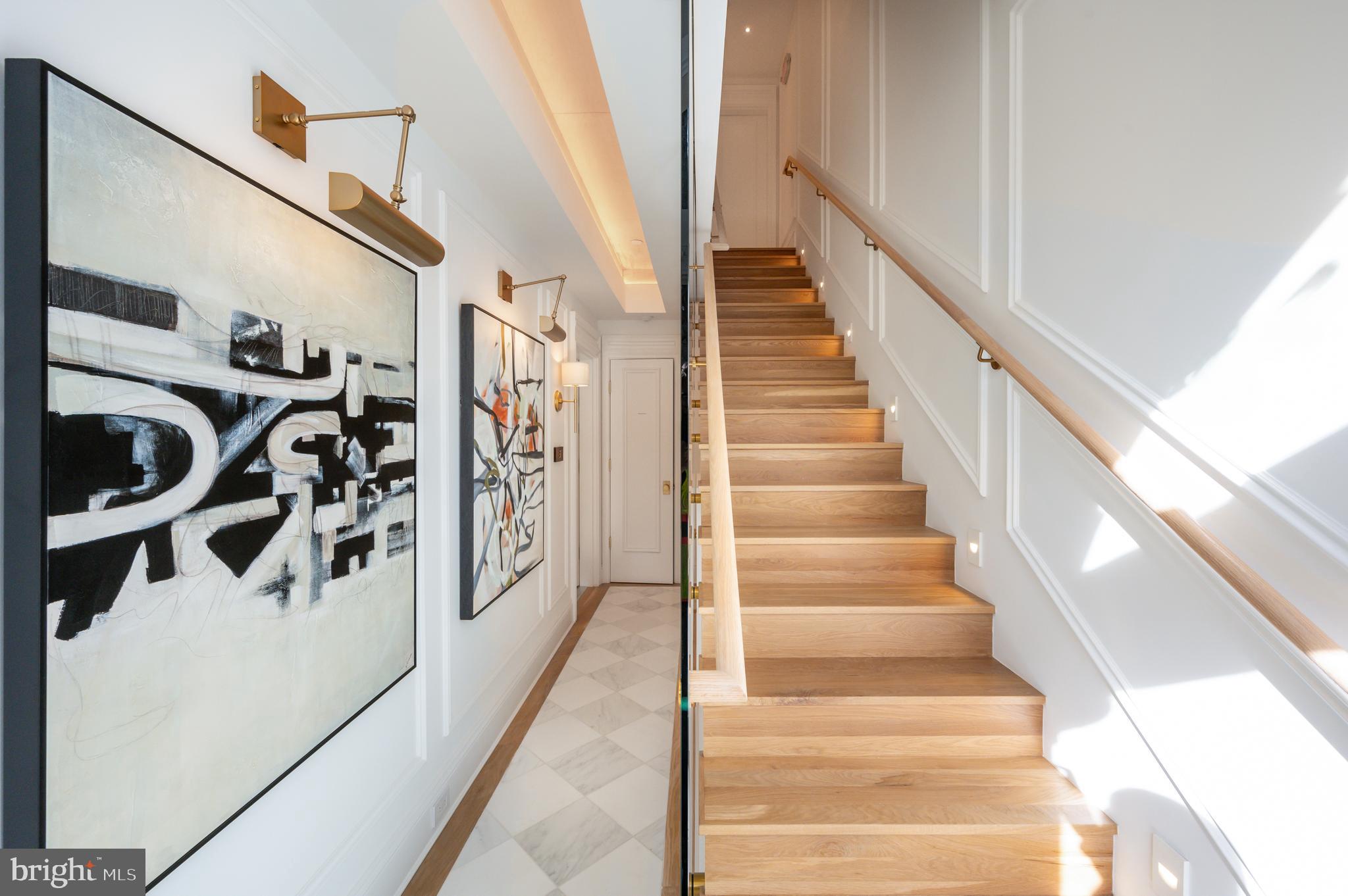 DUPONT CIRCLE - Residential