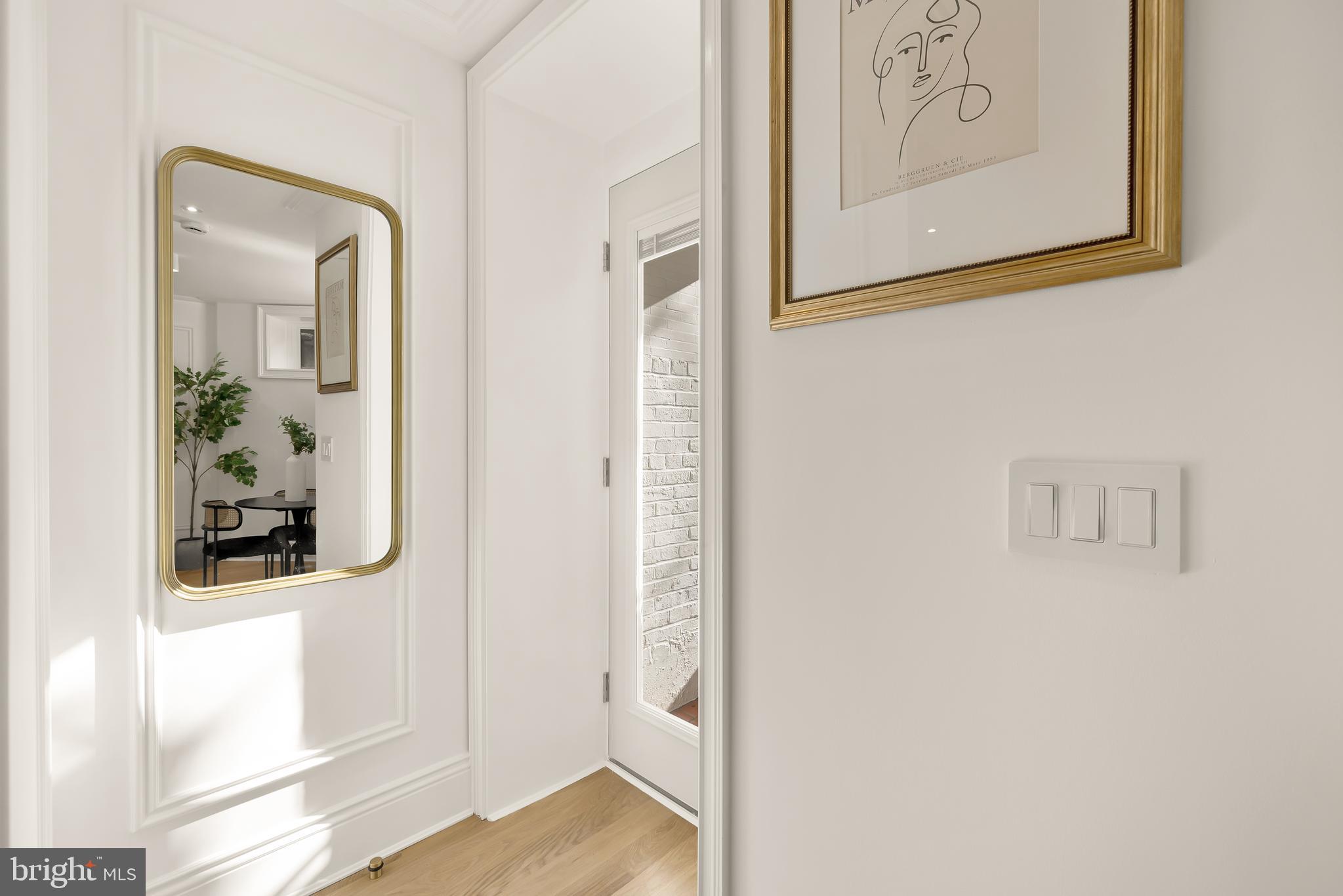 DUPONT CIRCLE - Residential