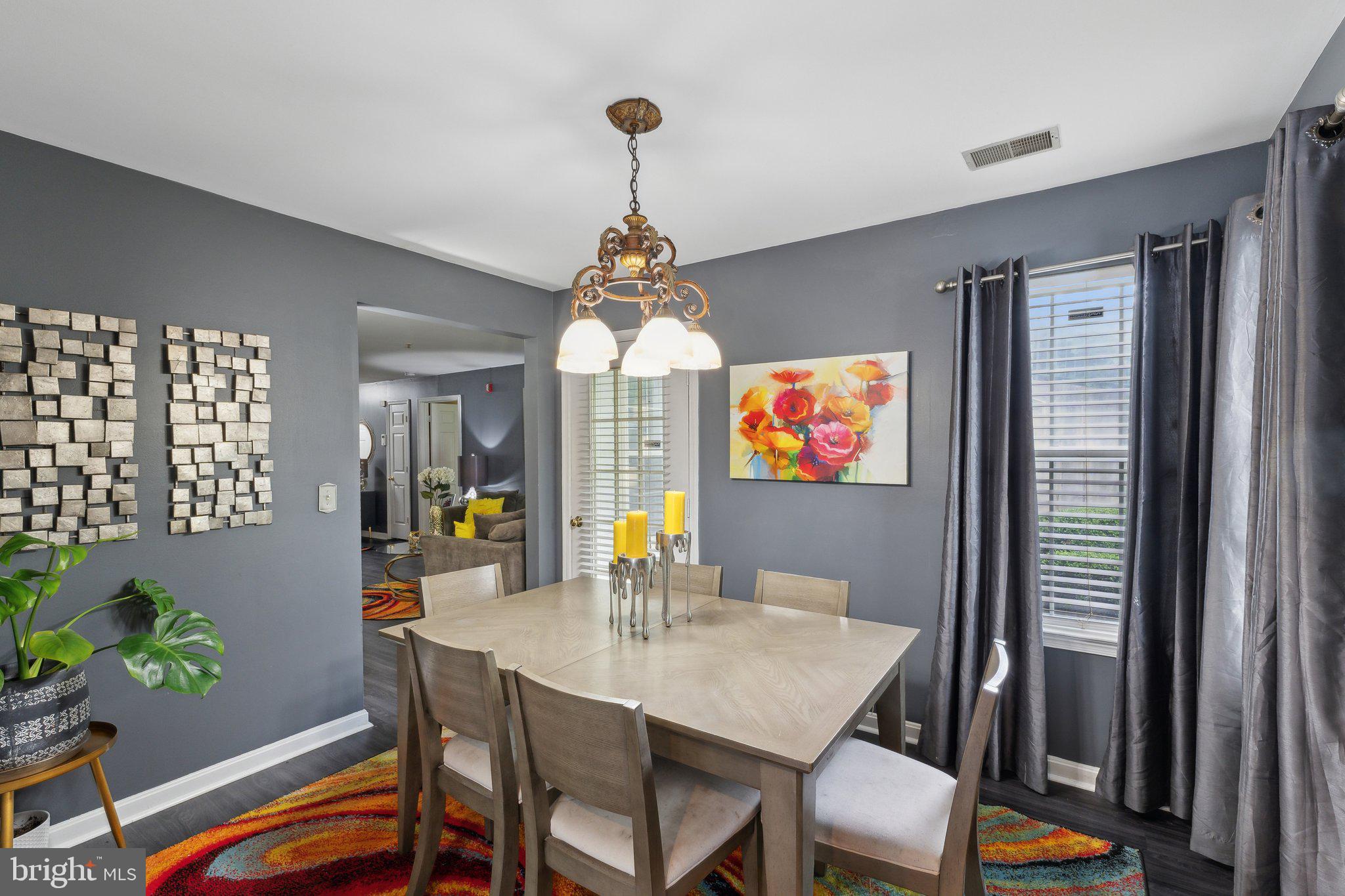 WOODLAND LAKE - Residential