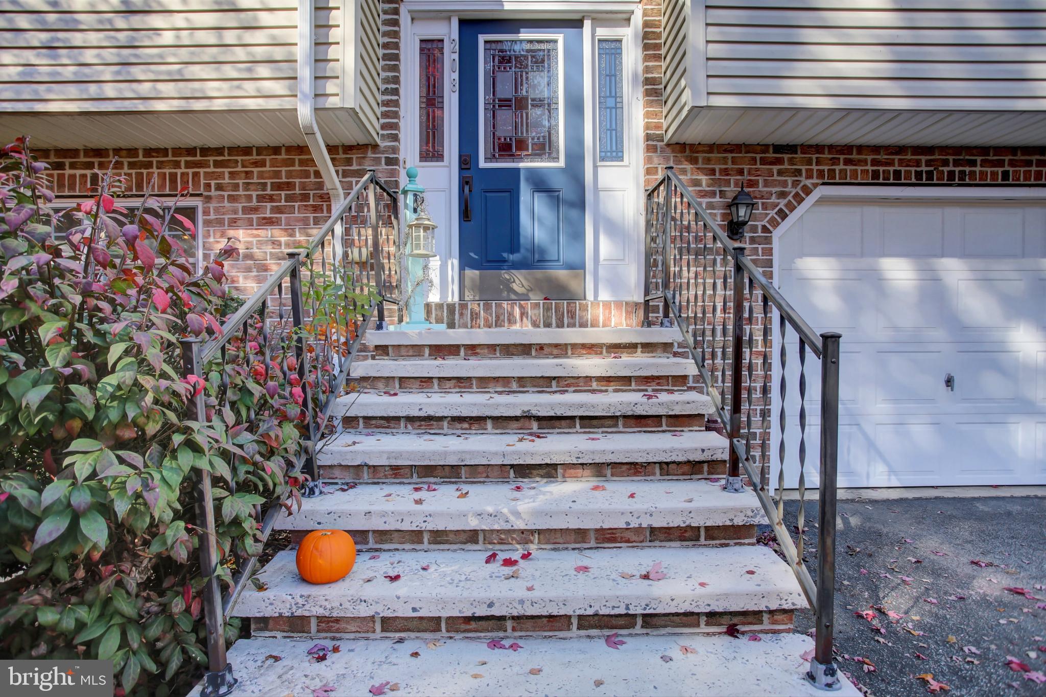 THORNWOOD - Residential