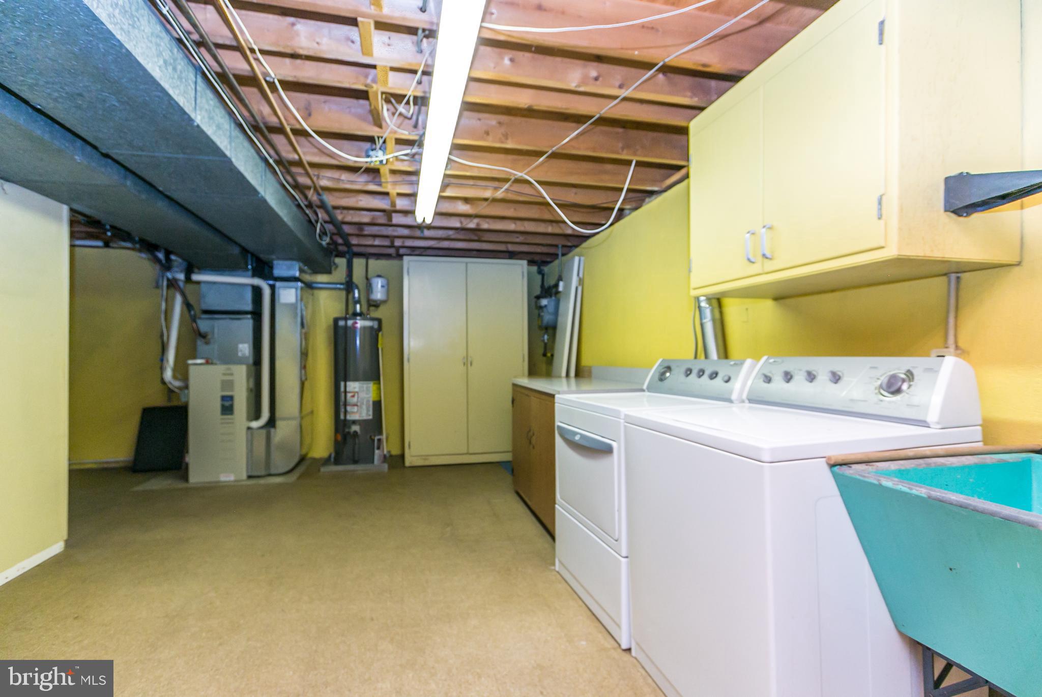 HIGH POINT - Residential