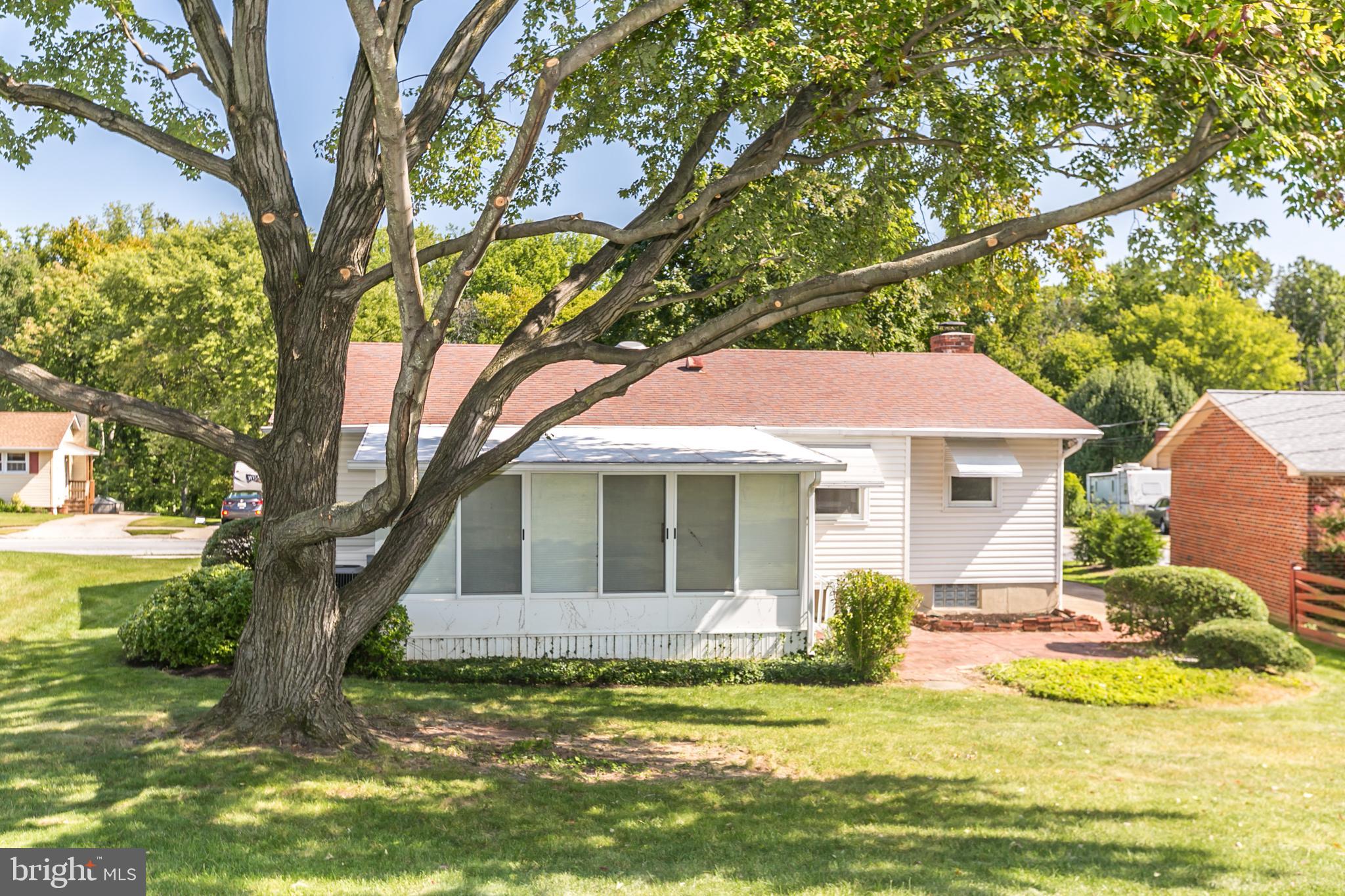 HIGH POINT - Residential