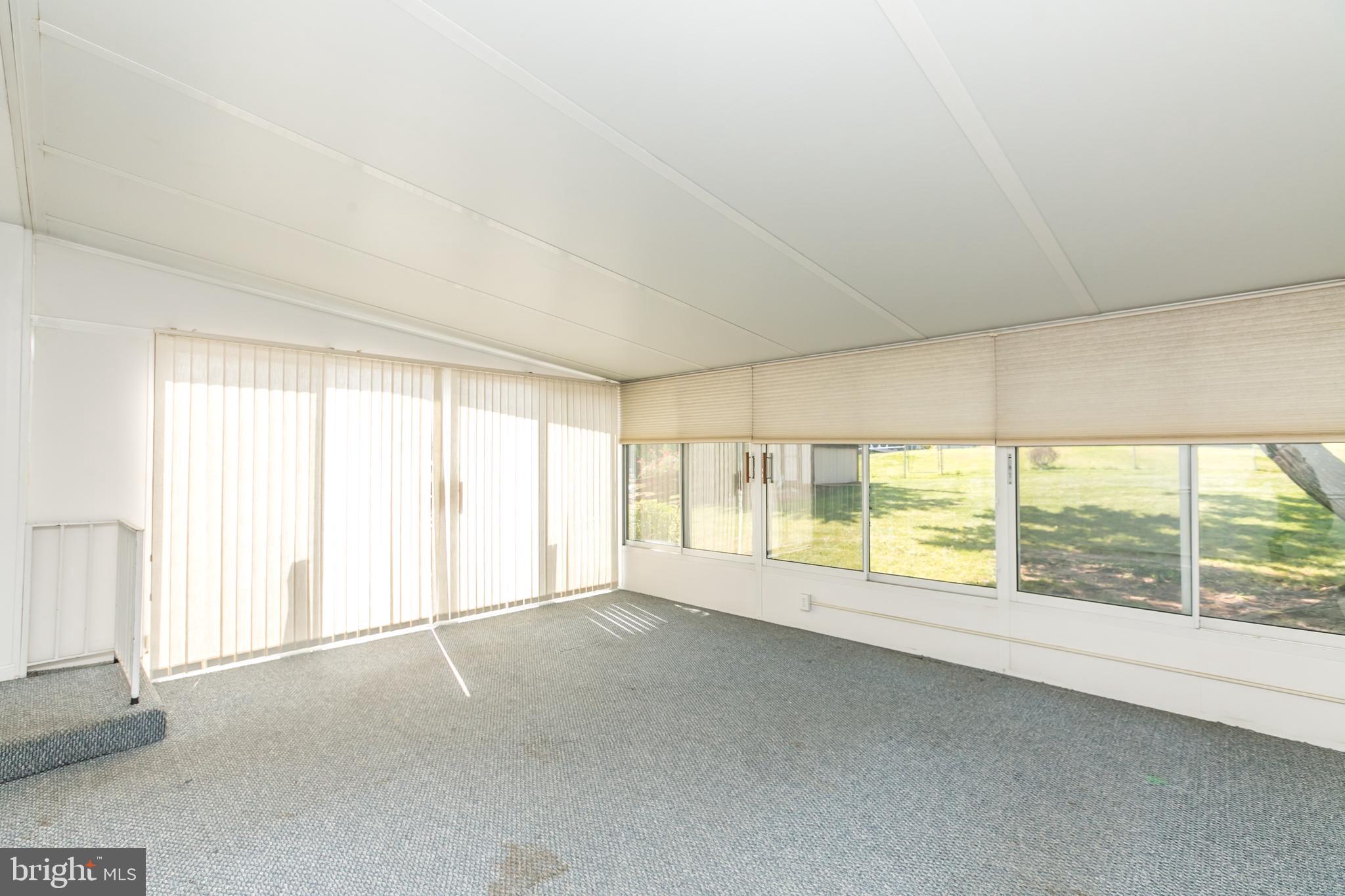 HIGH POINT - Residential