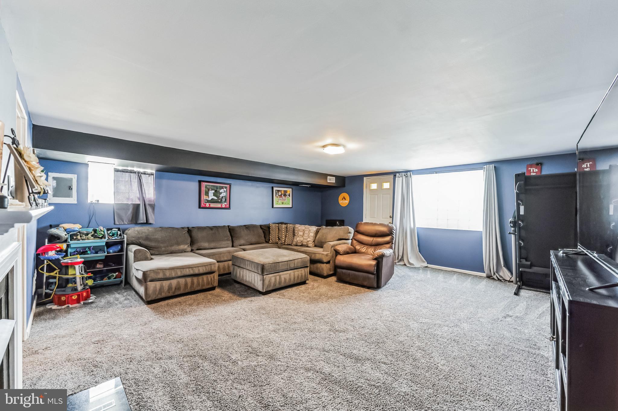 SOMERTON - Residential