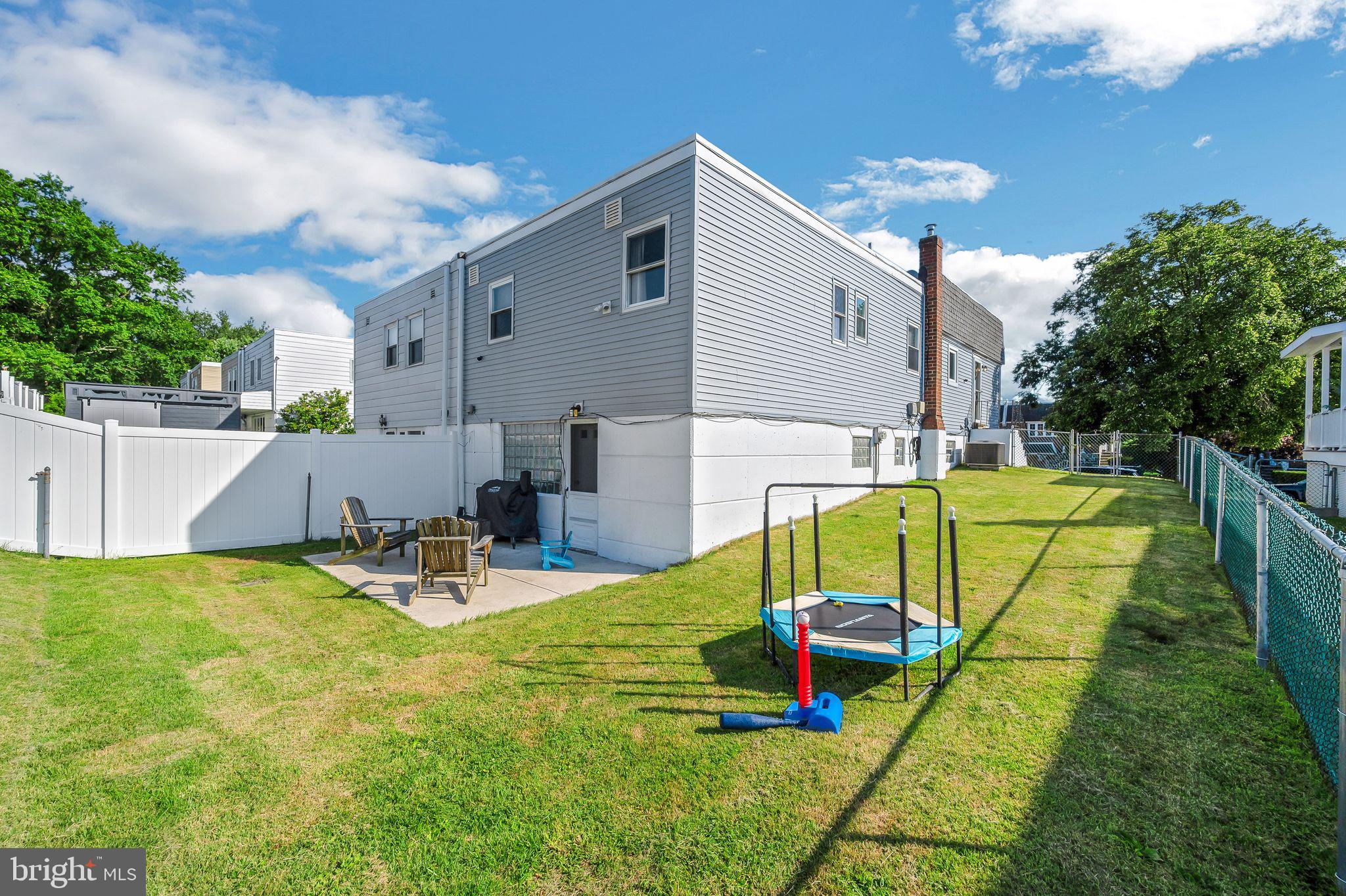 SOMERTON - Residential