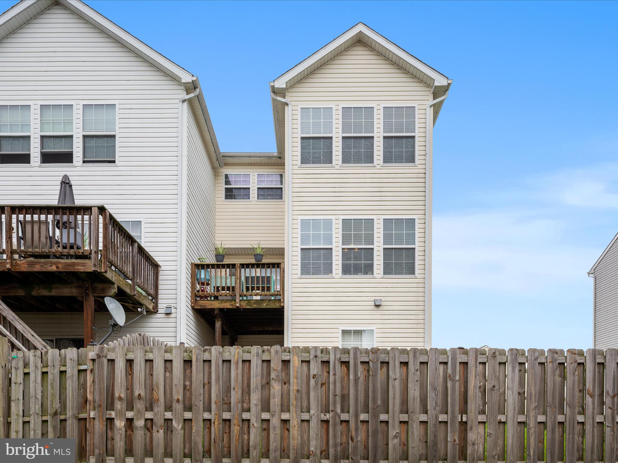 MANOR PARK - Residential