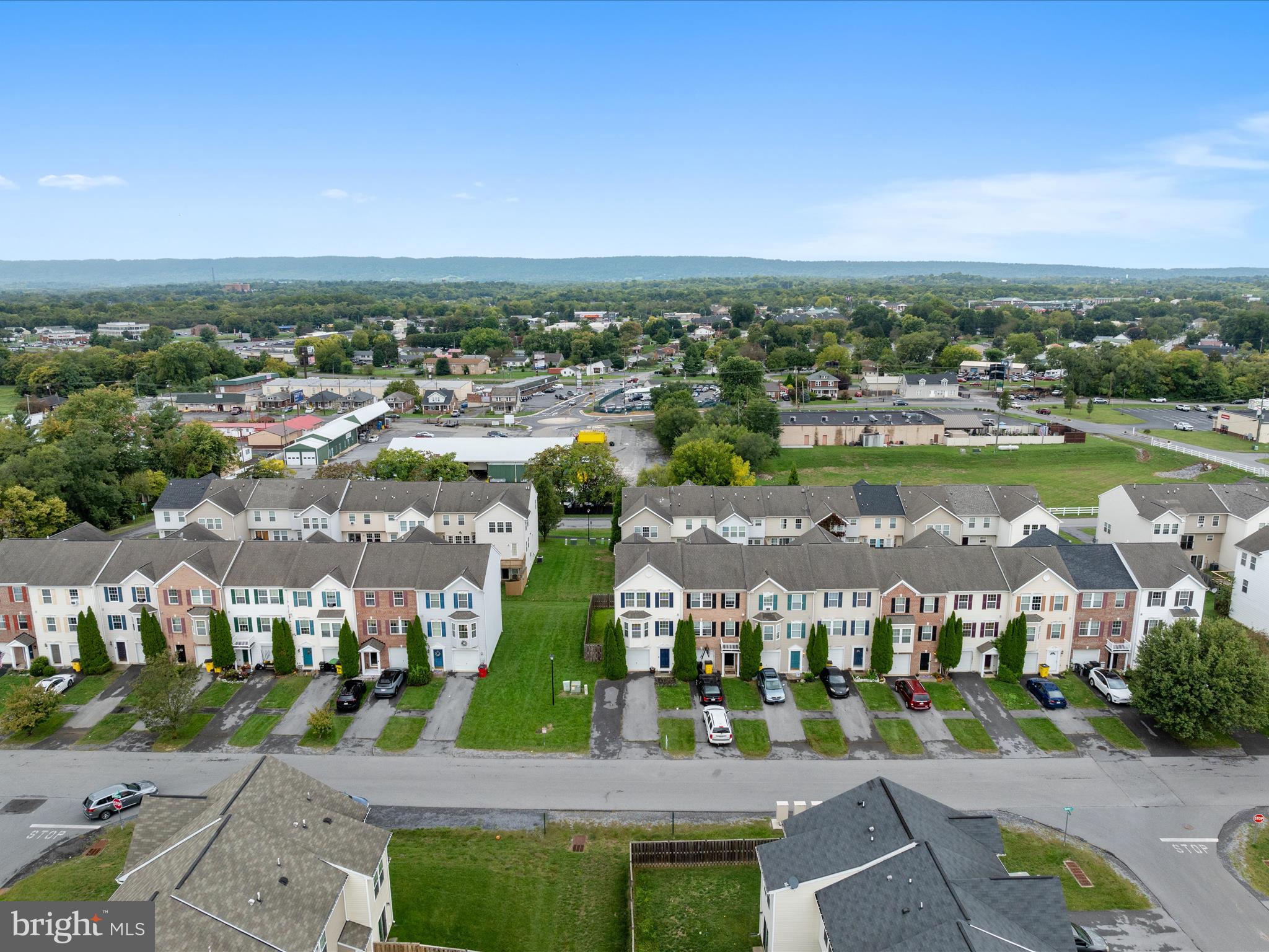 MANOR PARK - Residential