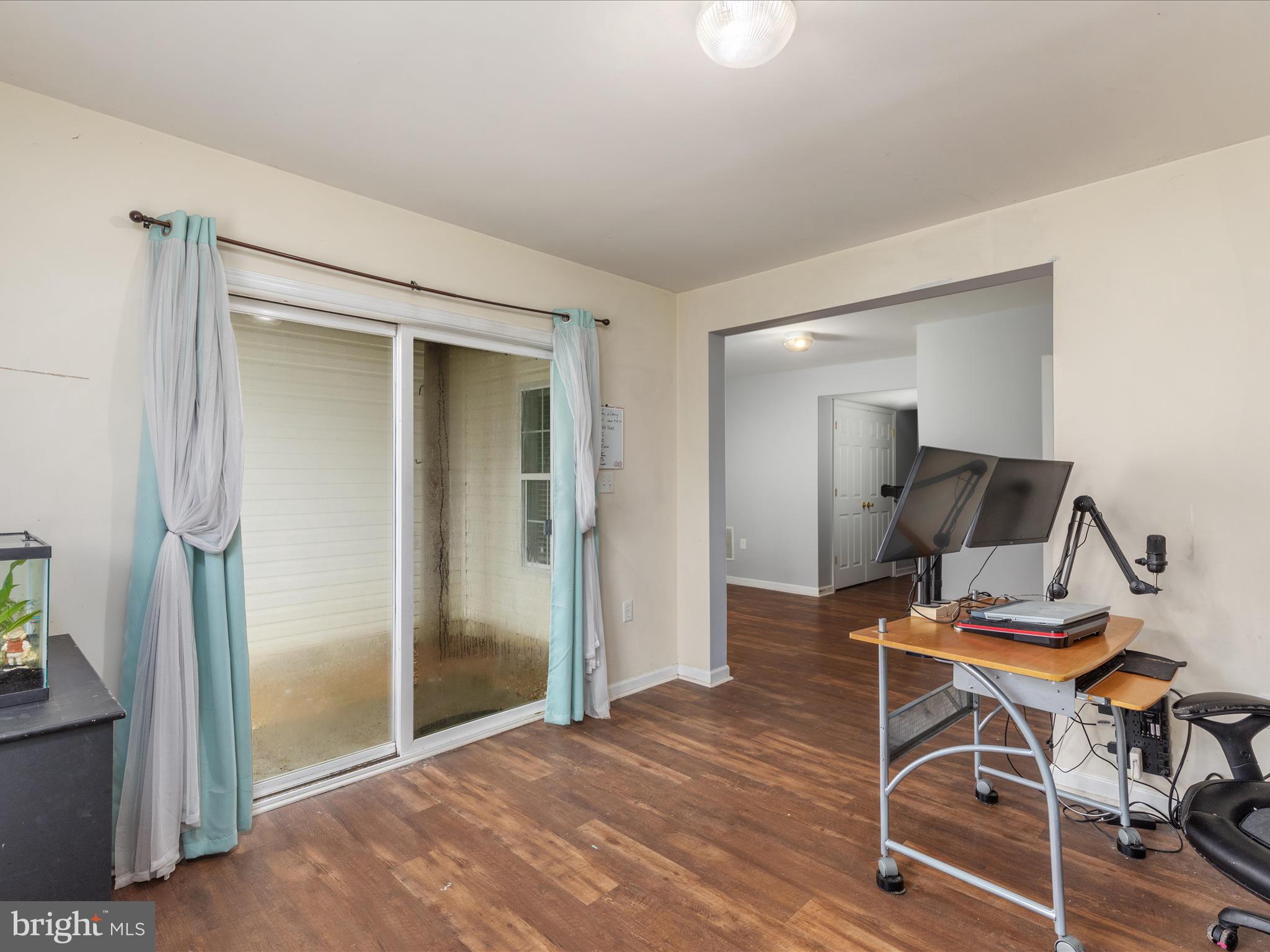 MANOR PARK - Residential