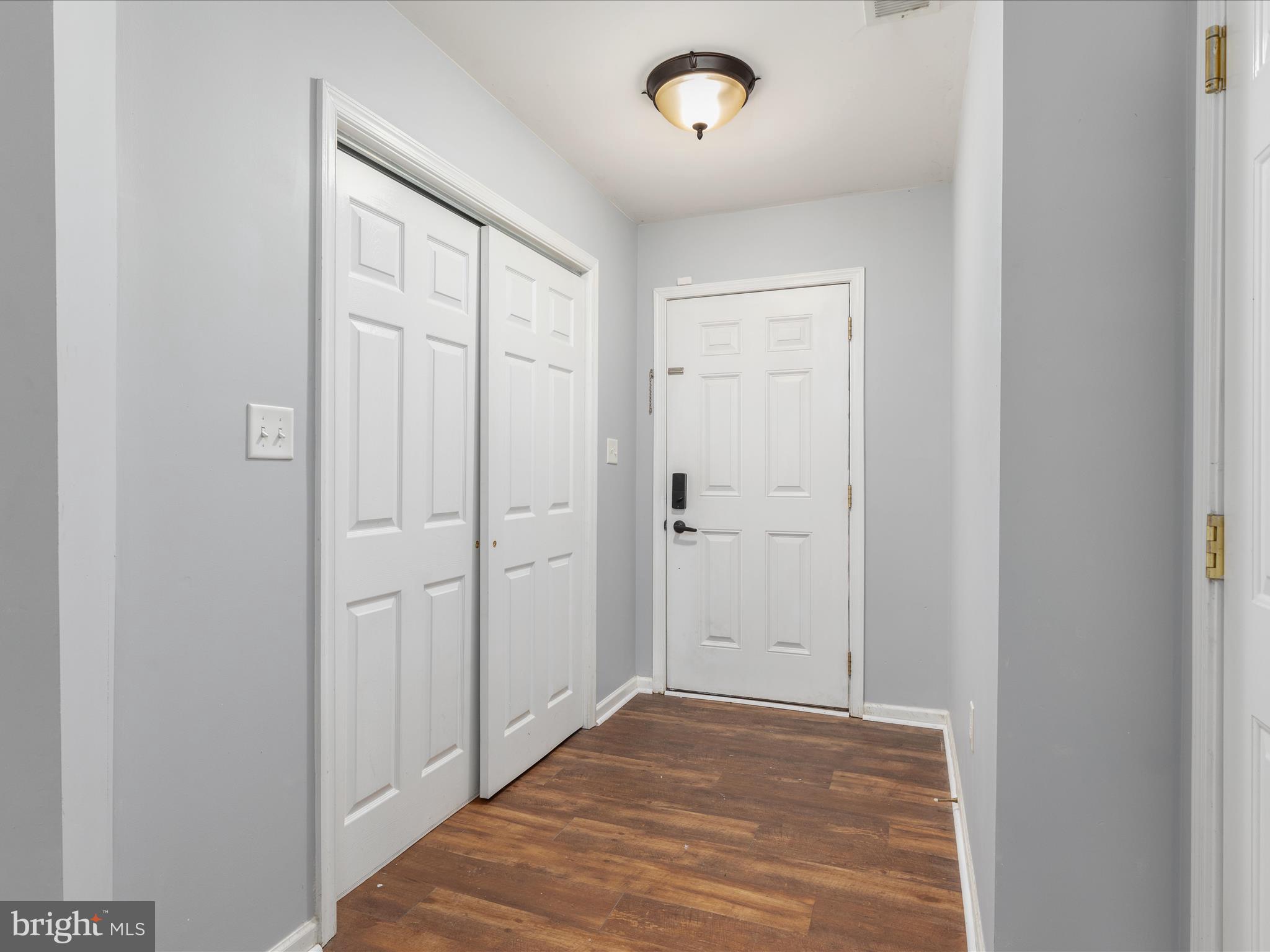 MANOR PARK - Residential