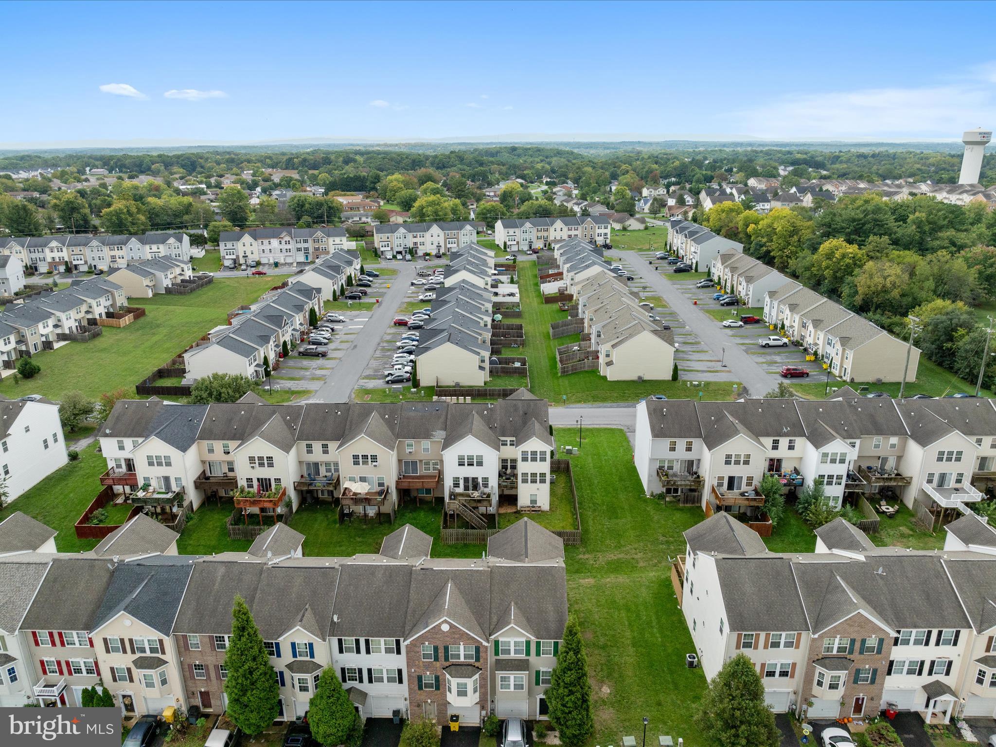 MANOR PARK - Residential