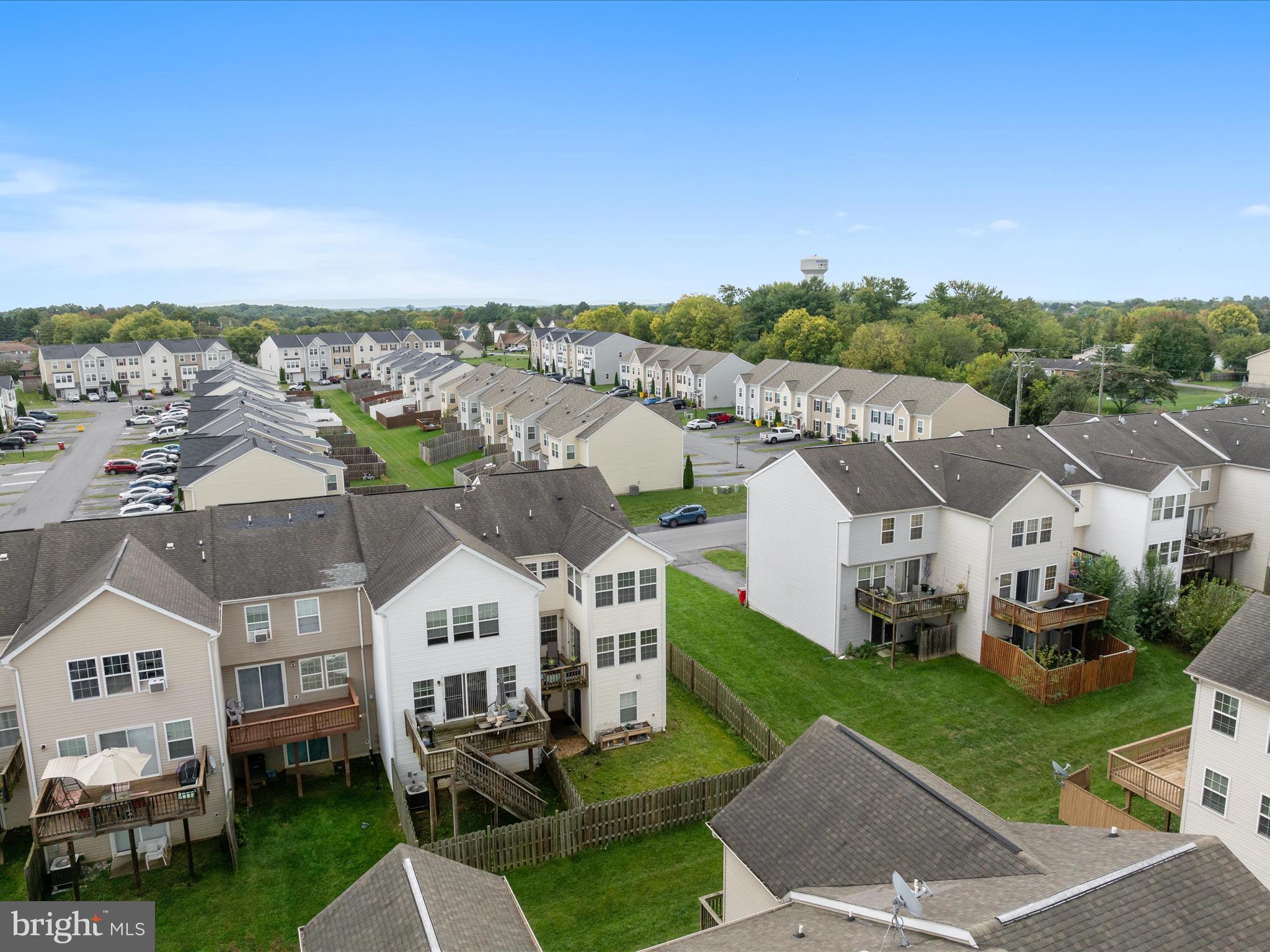 MANOR PARK - Residential