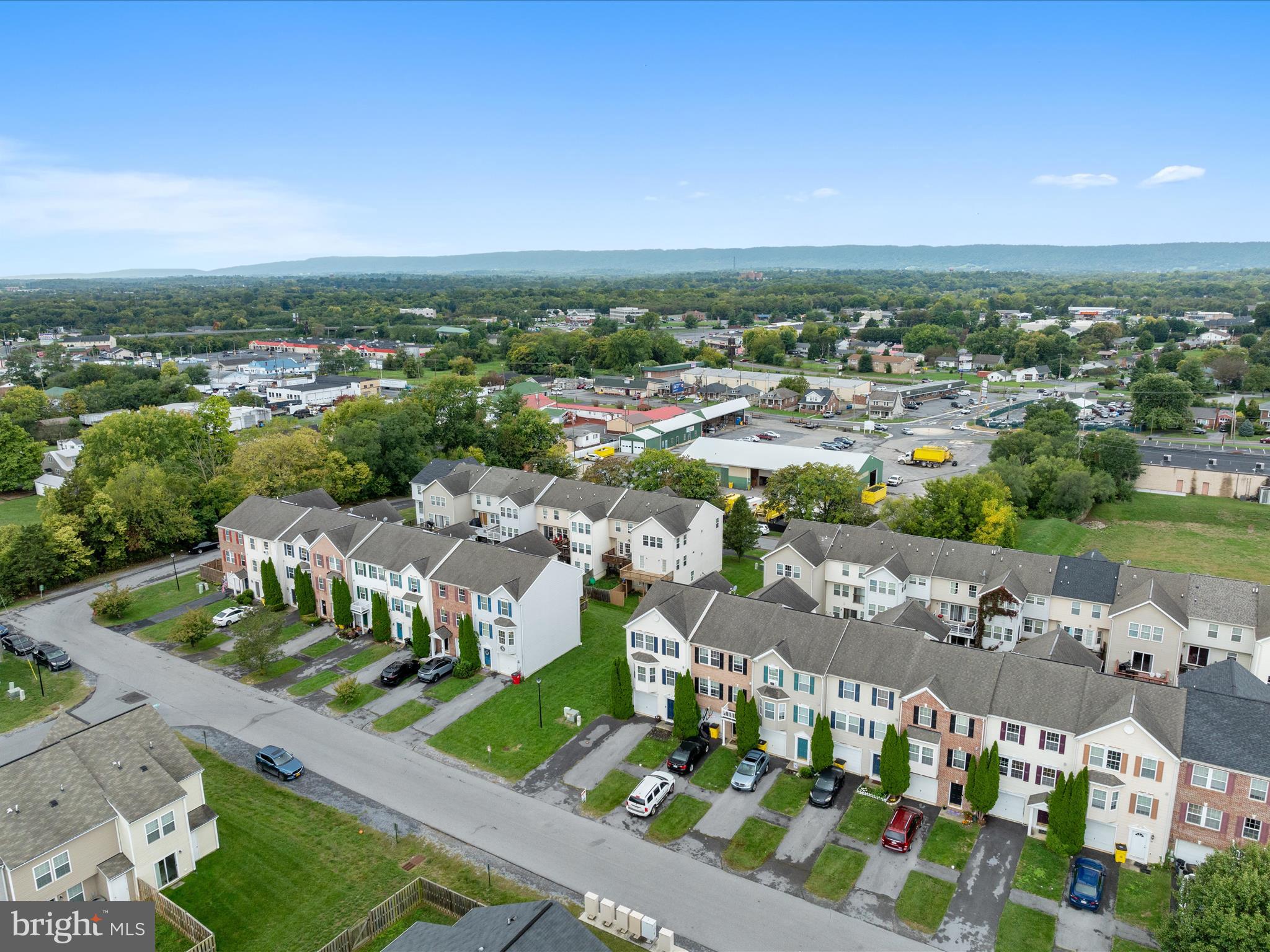 MANOR PARK - Residential