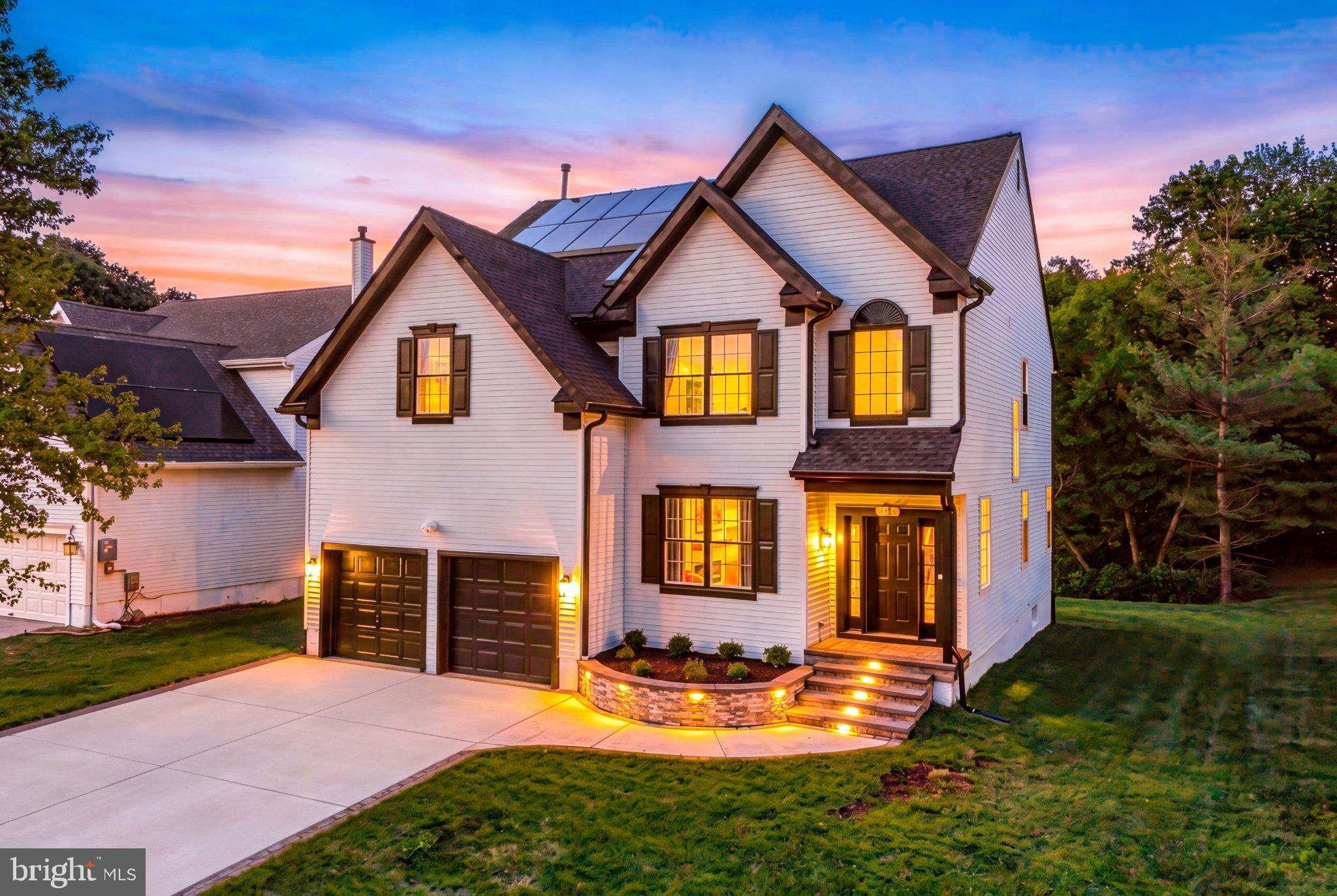 12 WOOD VIEW DRIVE