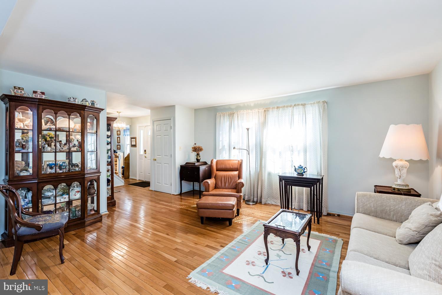 LONG REACH - Residential