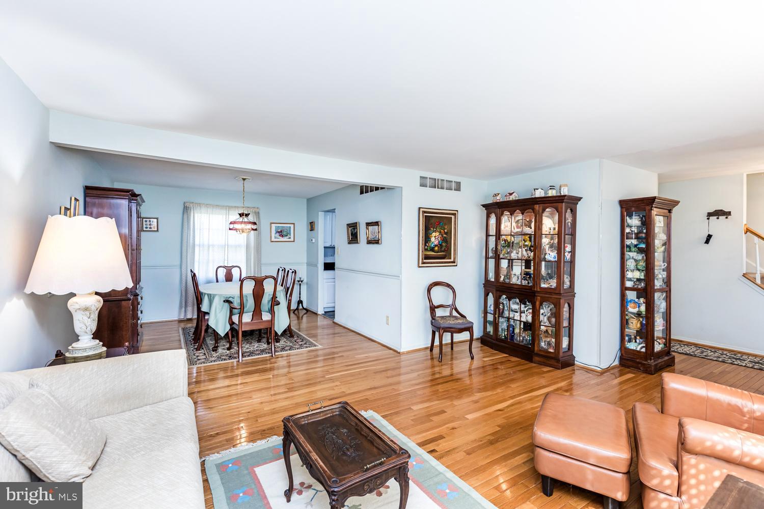 LONG REACH - Residential