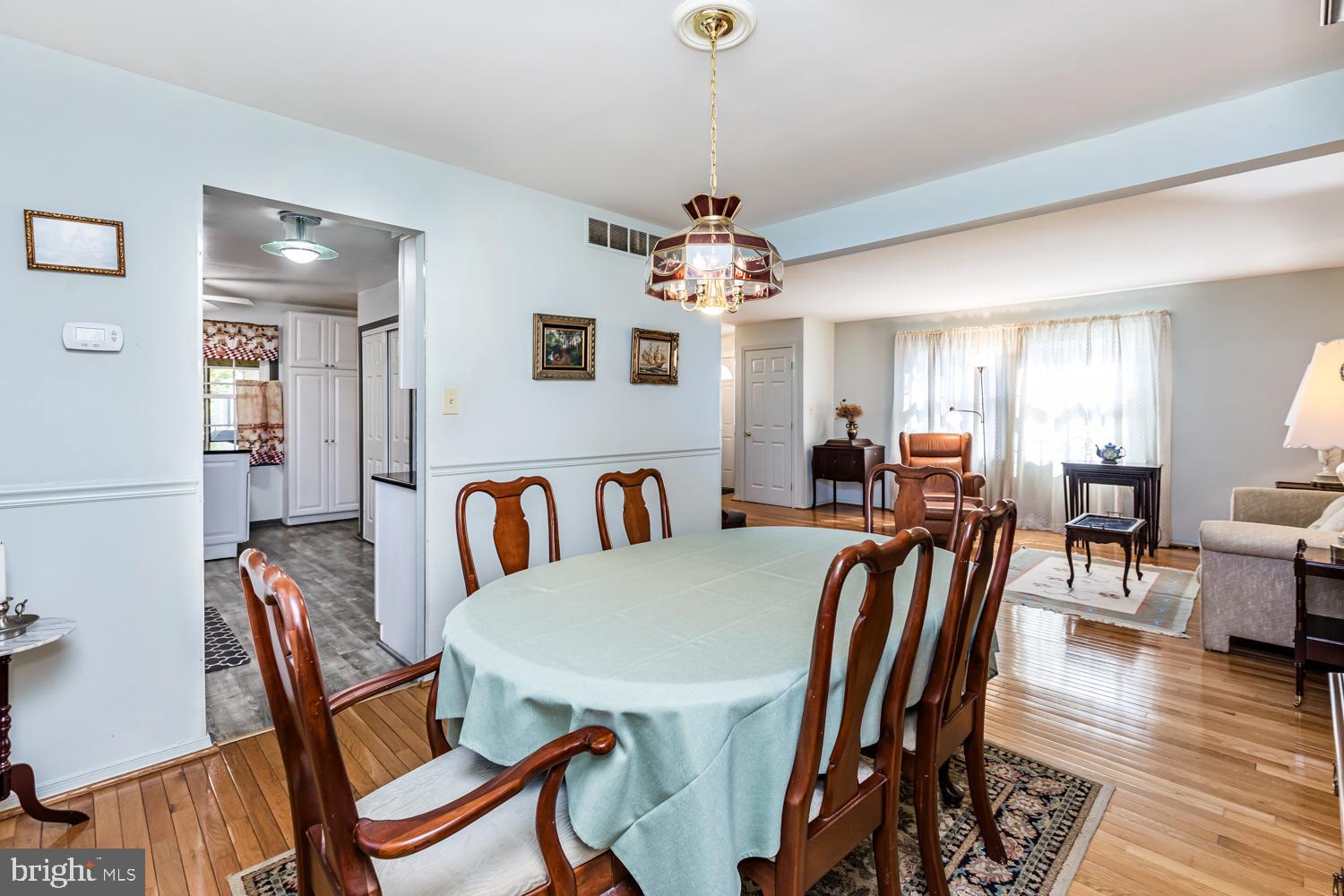 LONG REACH - Residential