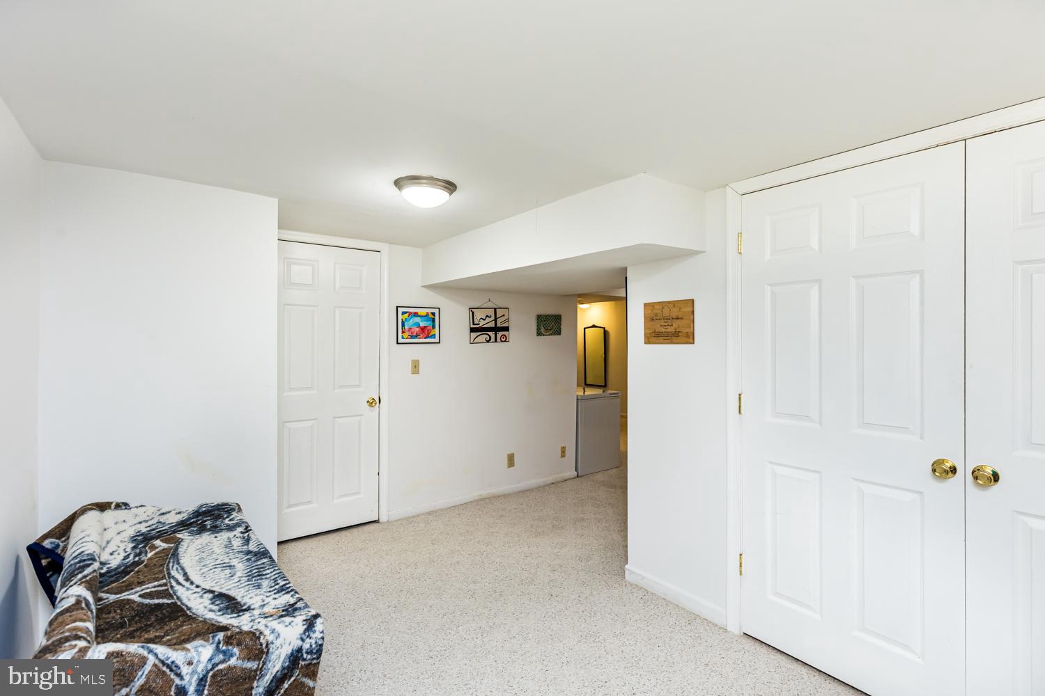 LONG REACH - Residential