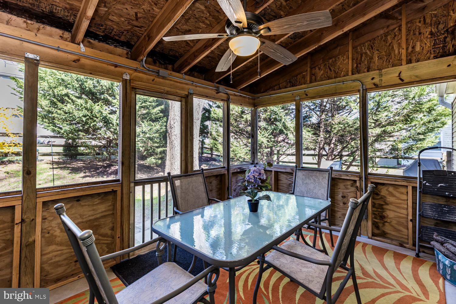 LONG REACH - Residential