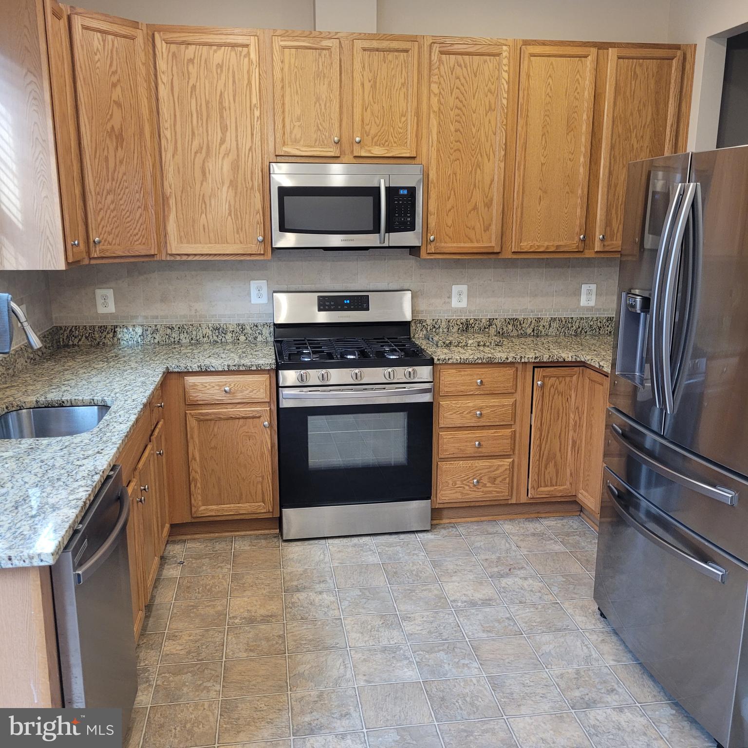 SHIPLEYS GRANT - Residential Lease